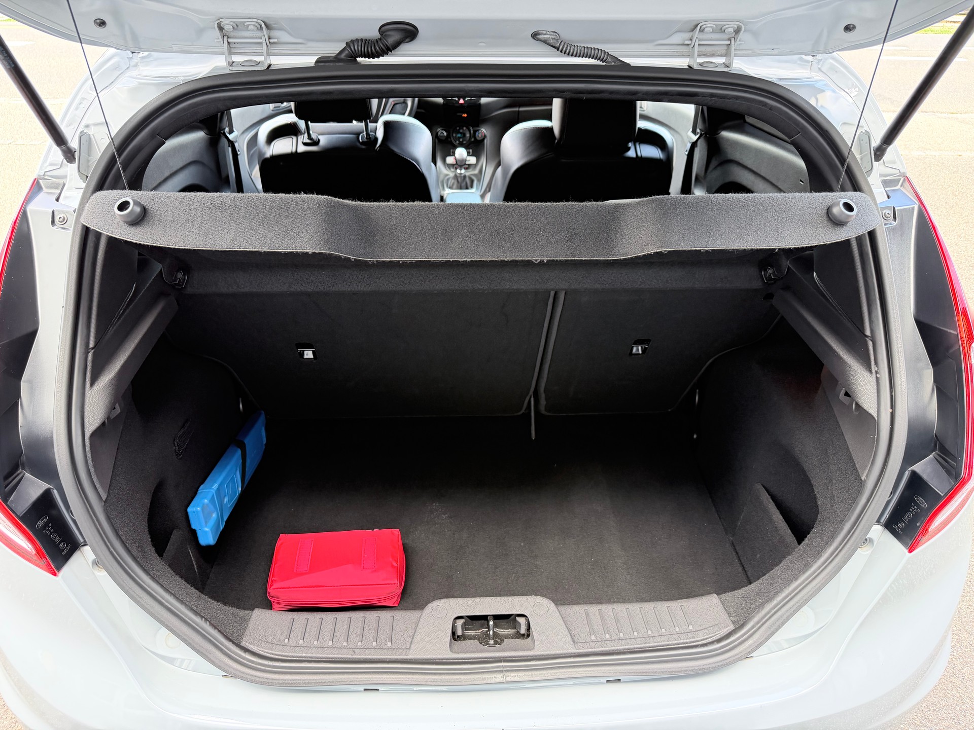 FORD Fiesta 1.6 SCTi ST+++NEUER ZAHNRIEMEN, WASSERPUMPE,MFK+++-image-10
