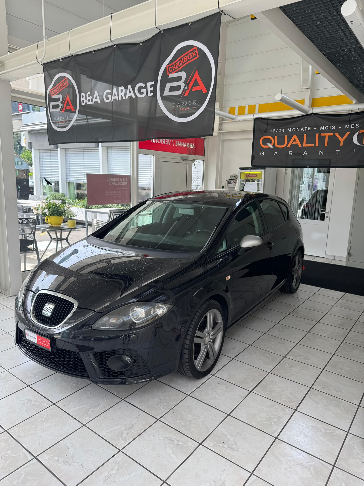 SEAT Leon 2.0 TSI FR-image-3
