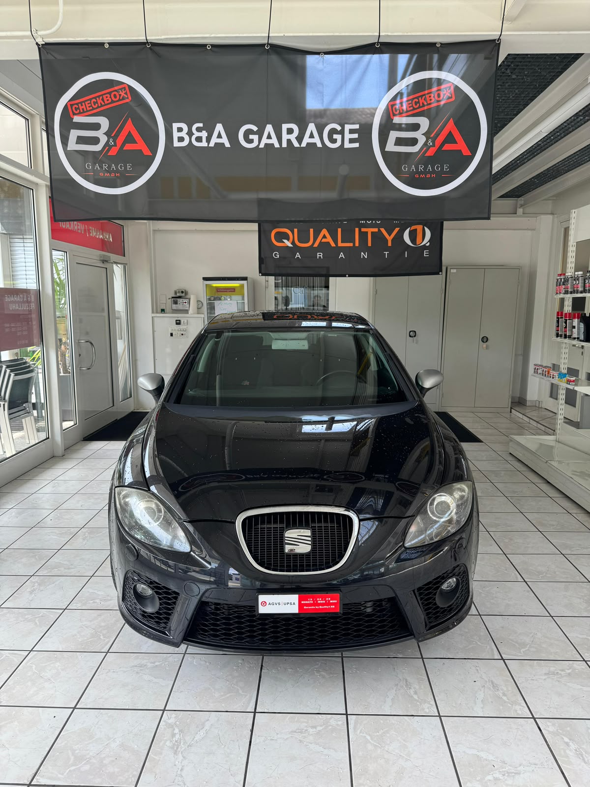SEAT Leon 2.0 TSI FR-image-0