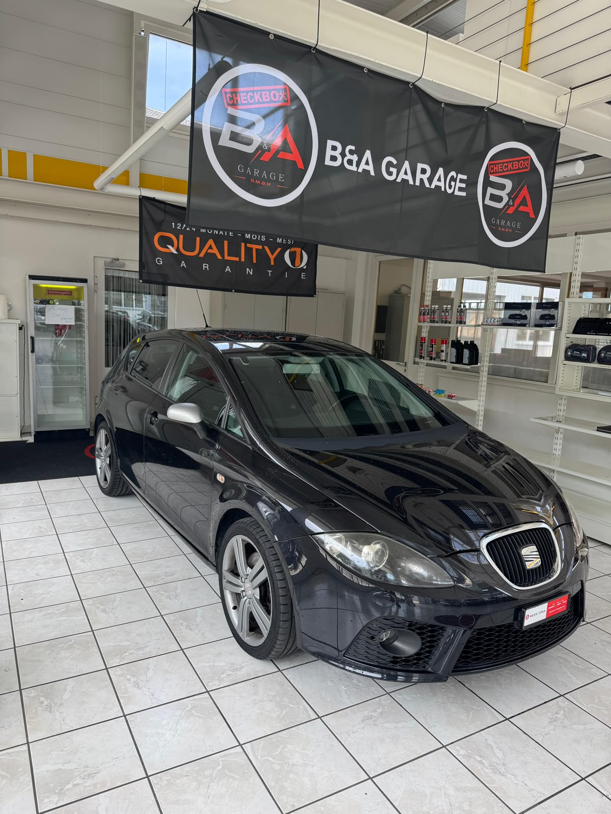SEAT Leon 2.0 TSI FR-image-1