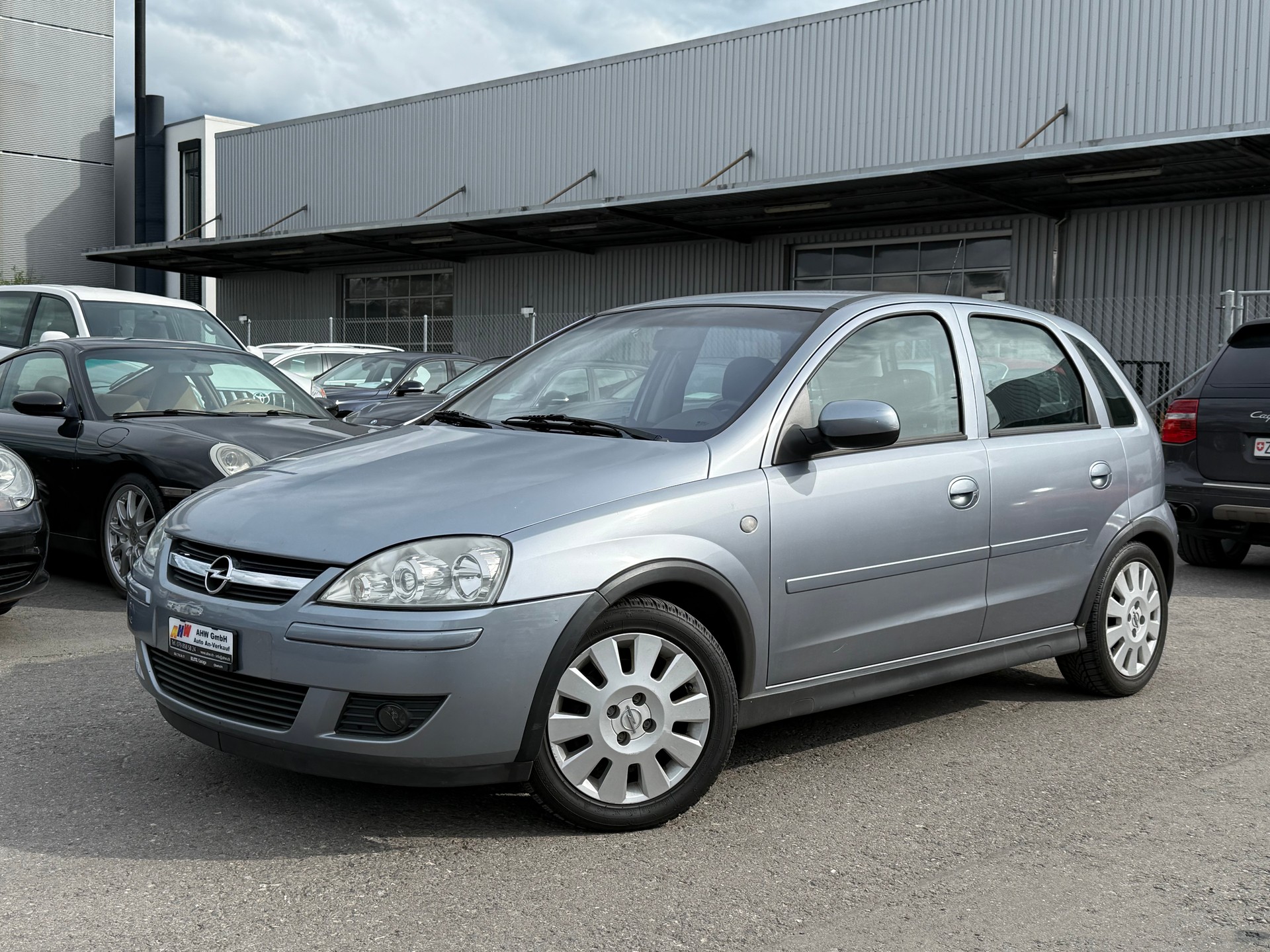 OPEL Corsa 1.4 TP Cosmo Automatik / Frisch ab MFK / LEDER / SITZHEIZUNG / KLIMAAUTOMATIK / DAB / ALUFELGEN-image-0