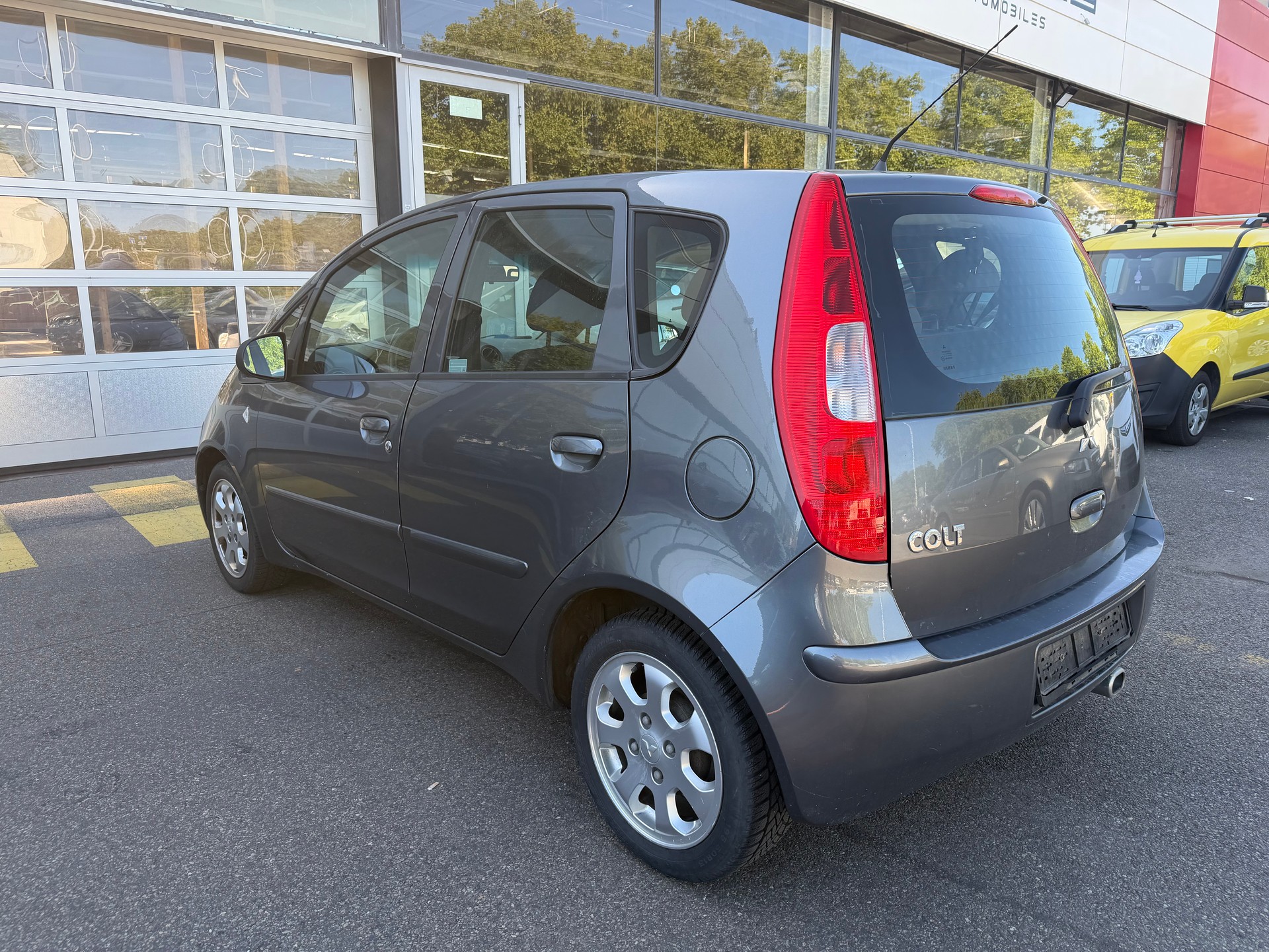 MITSUBISHI Colt 1.3 16V Invite-image-6