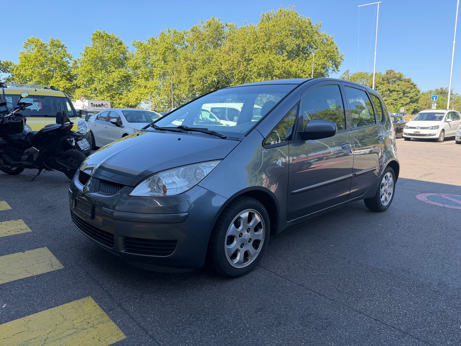 MITSUBISHI Colt 1.3 16V Invite-image-0