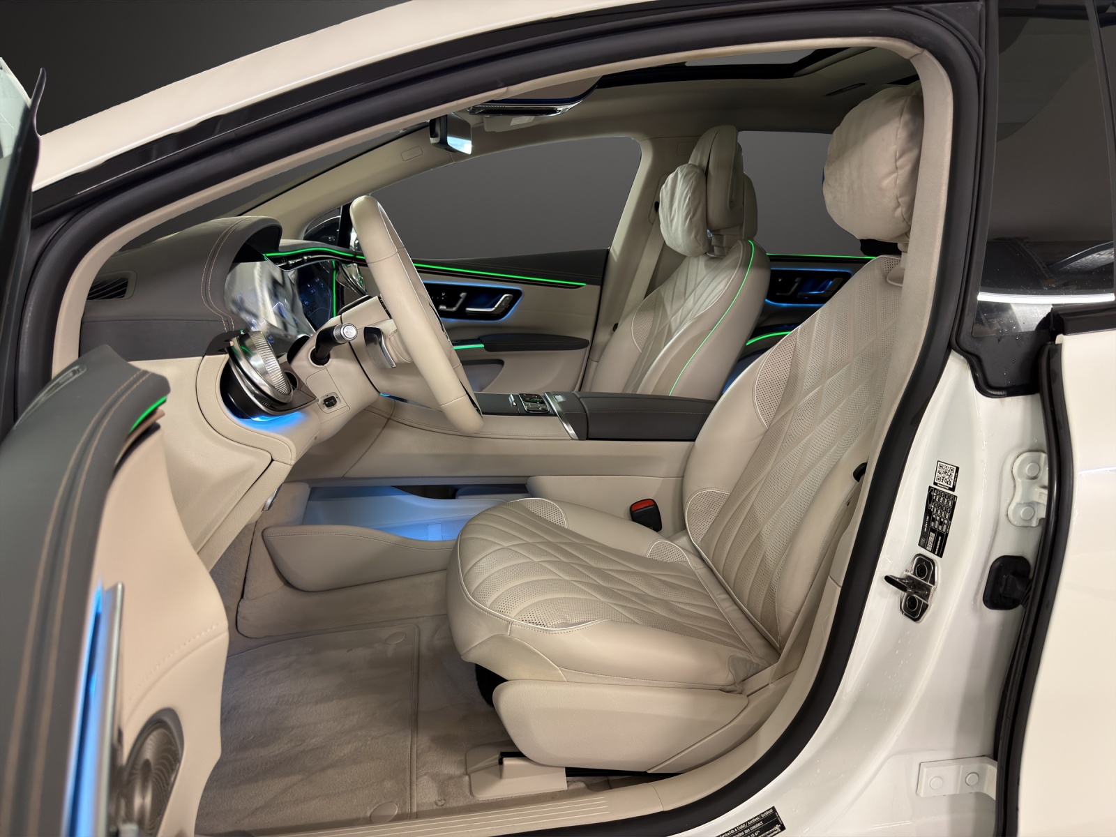 MERCEDES-BENZ EQS 580 4Matic Premium-Plus-Paket-image-12
