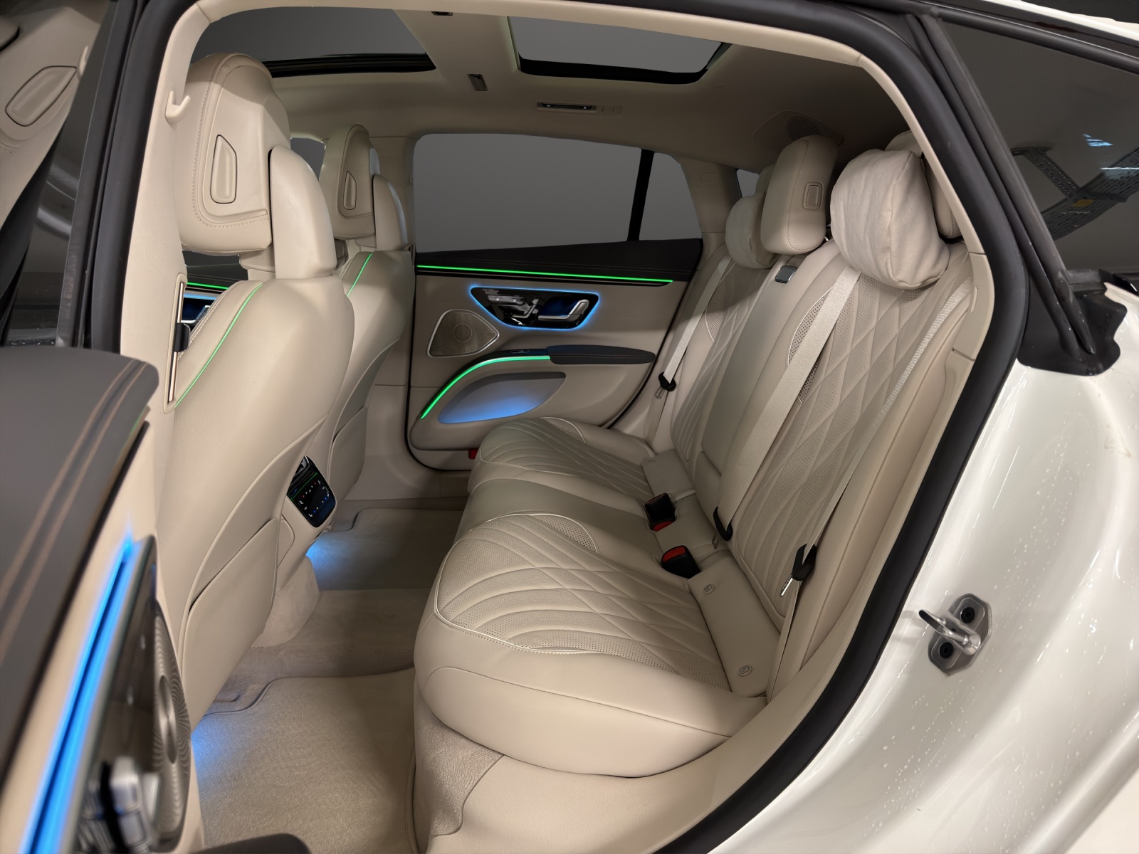 MERCEDES-BENZ EQS 580 4Matic Premium-Plus-Paket-image-13
