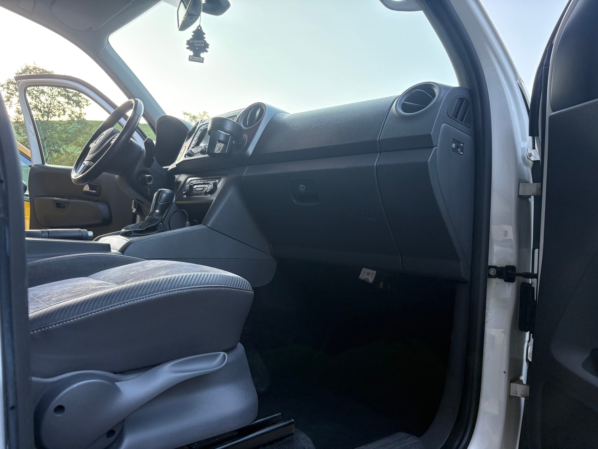 VW Amarok 2.0 BiTDI Highline 4Motion permanent A-image-8