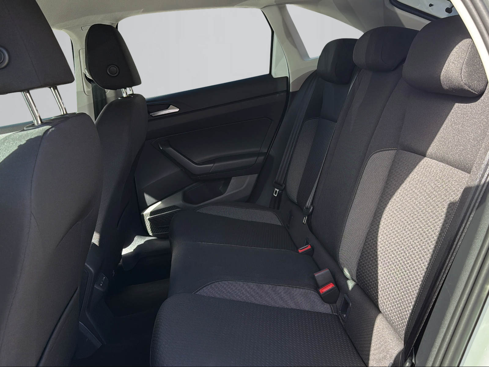 VW Taigo 1.0 TSI 75 Edition DSG-image-5