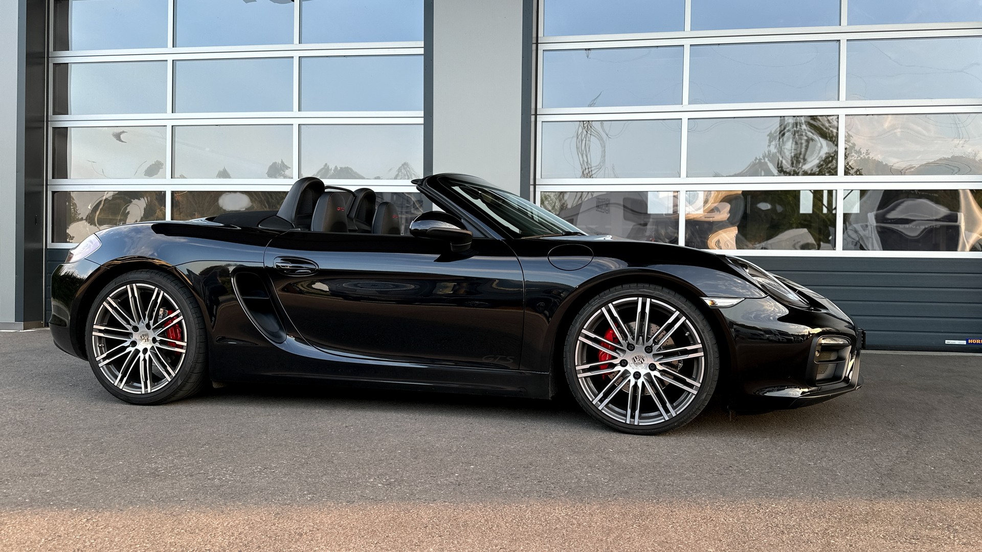 PORSCHE Boxter GTS Version 981-image-1