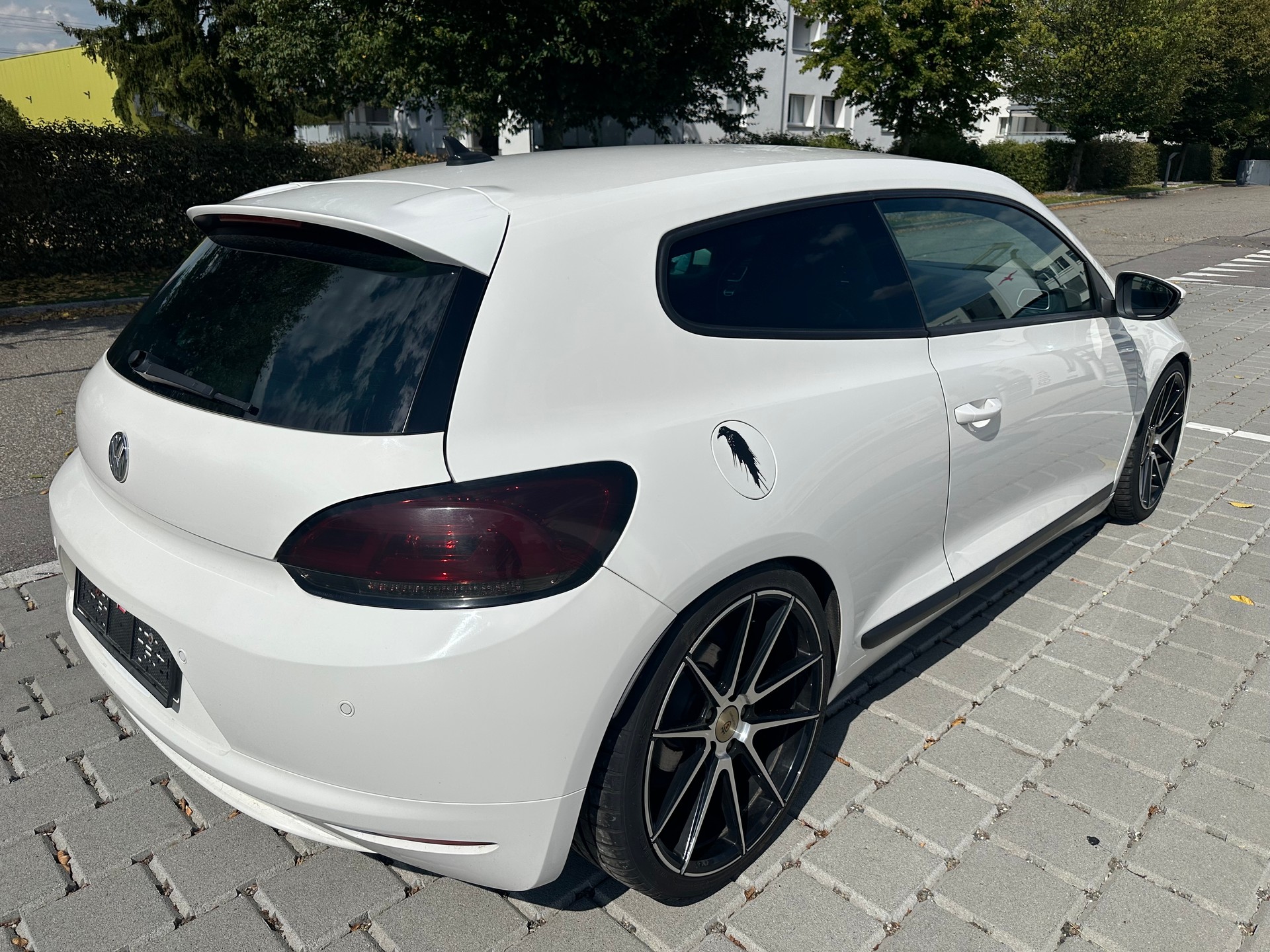 VW Scirocco 2.0 TSI-image-3