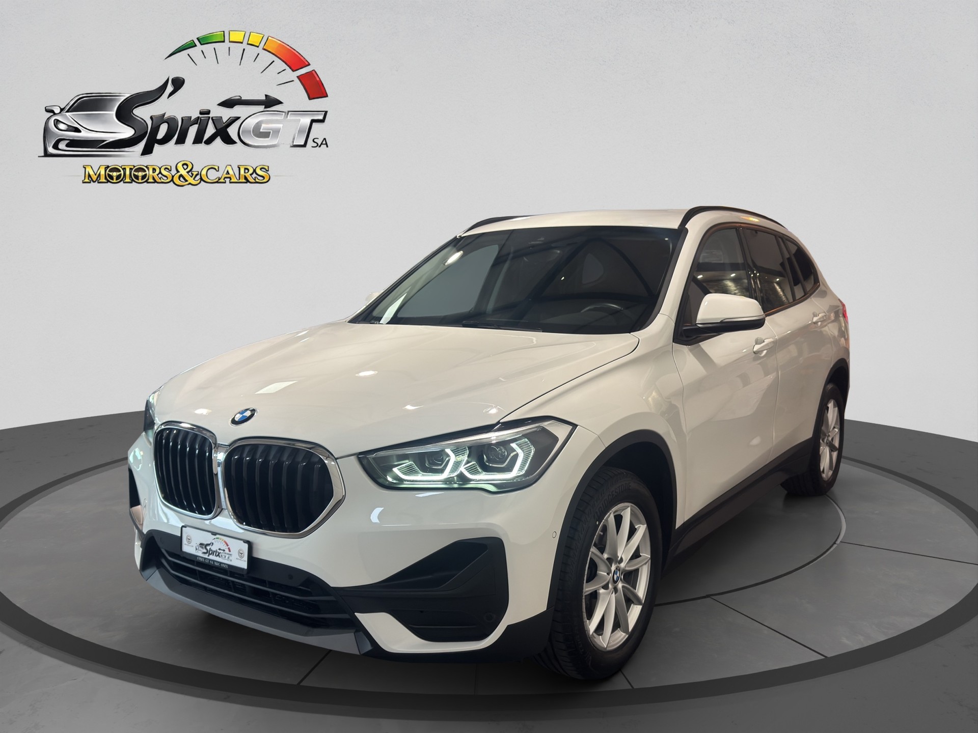 BMW X1 sDrive 18i Essential Edition Steptronic DSK-image-0