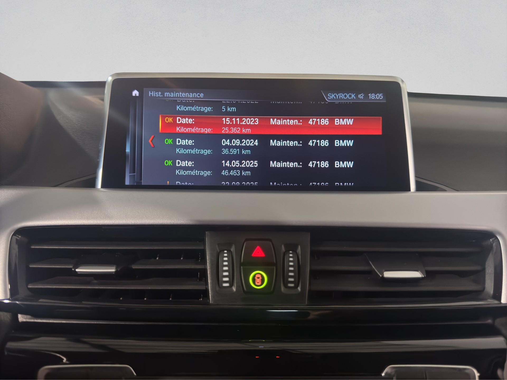 BMW X1 sDrive 18i Essential Edition Steptronic DSK-image-19