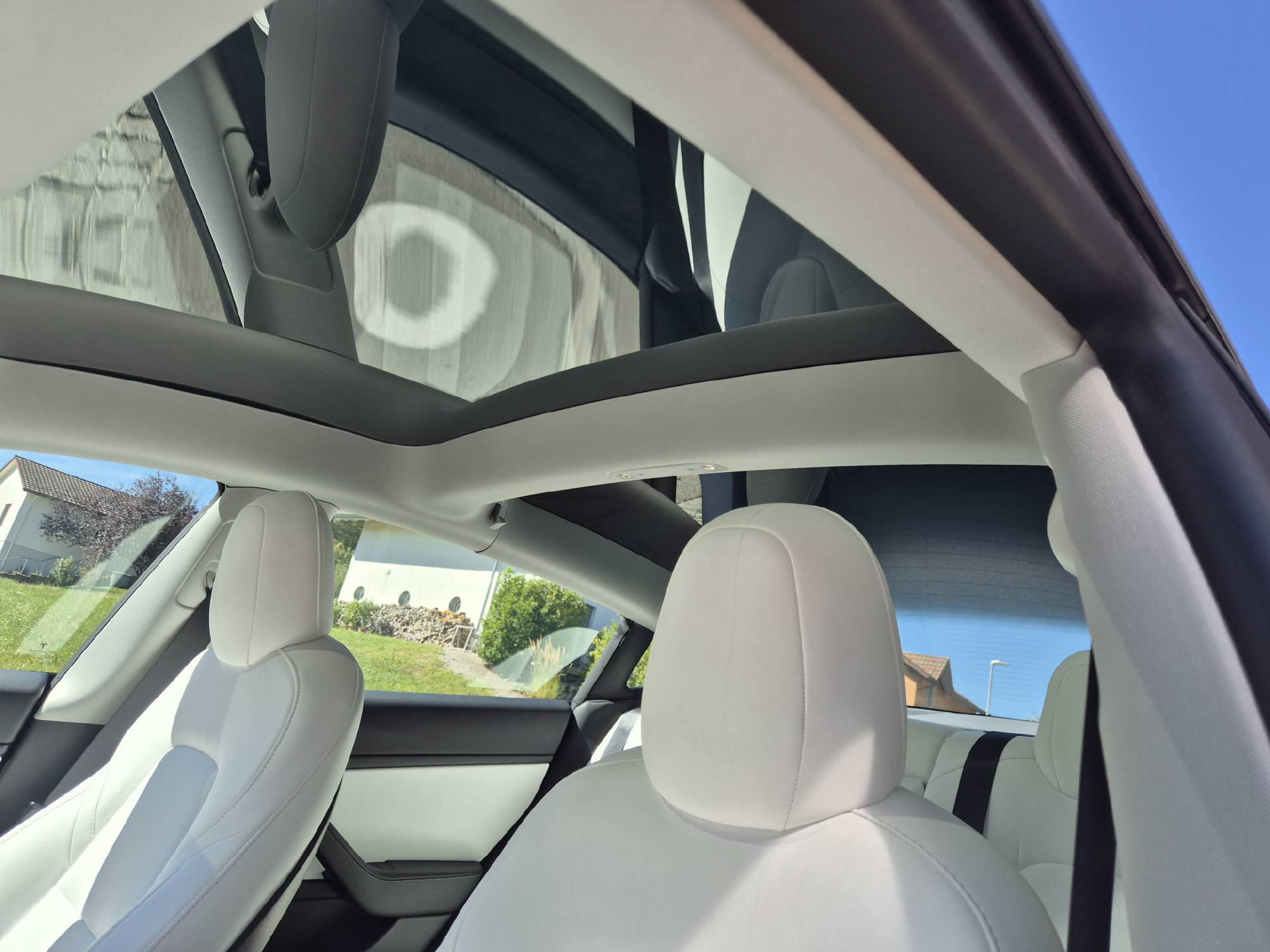 TESLA Model 3 Performance D 75 kWh 512 PS-image-14