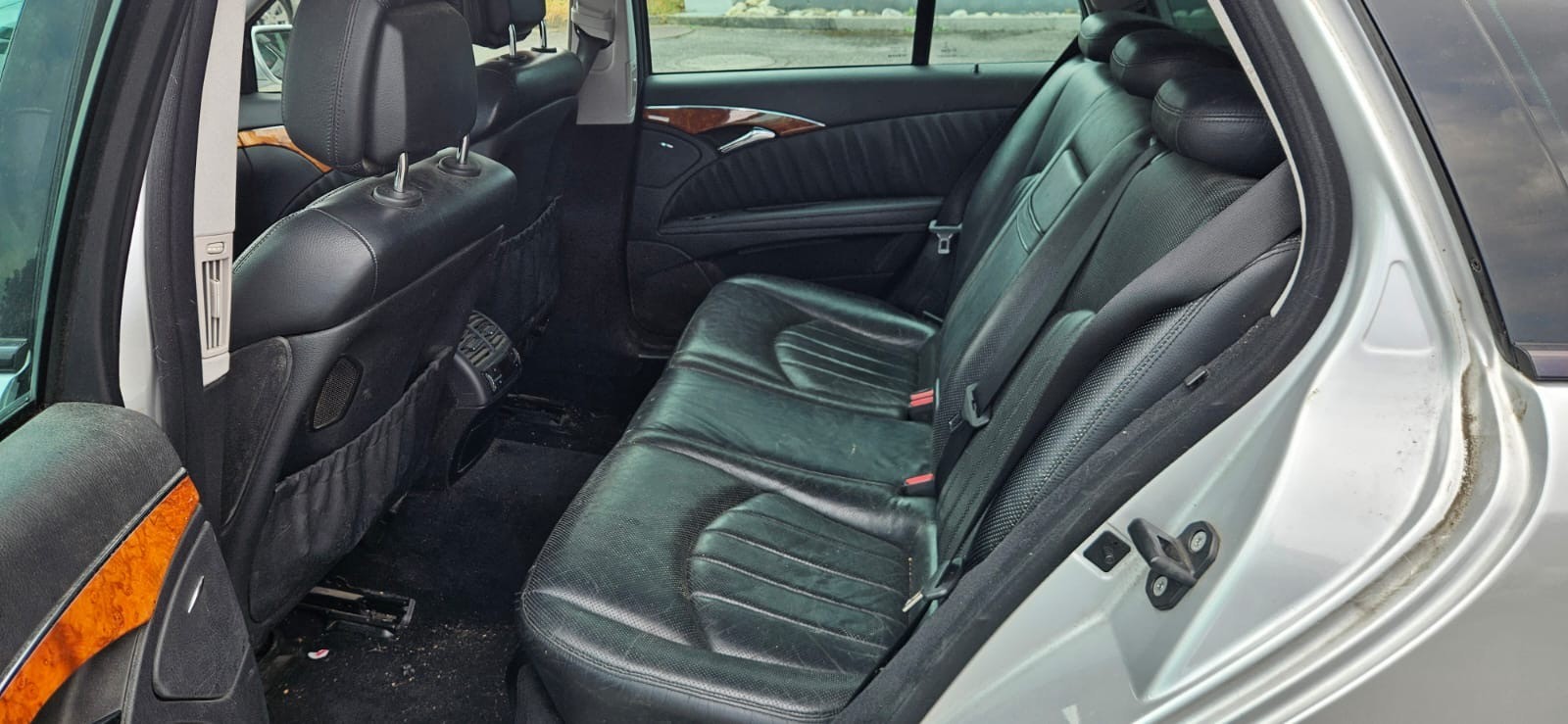 MERCEDES-BENZ E 350 Avantgarde 7G-Tronic-image-7