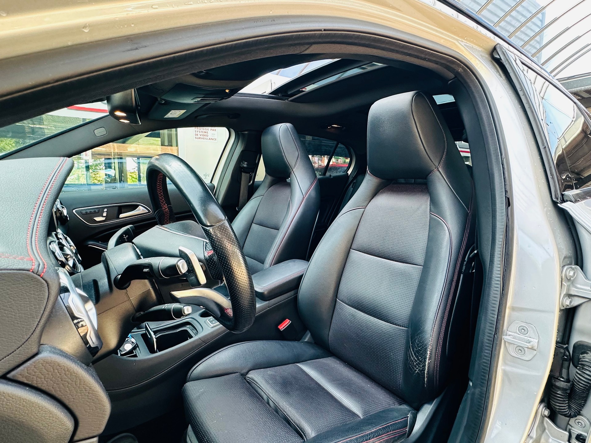 MERCEDES-BENZ GLA 200 CDI AMG Line 4Matic 7G-DCT-image-13