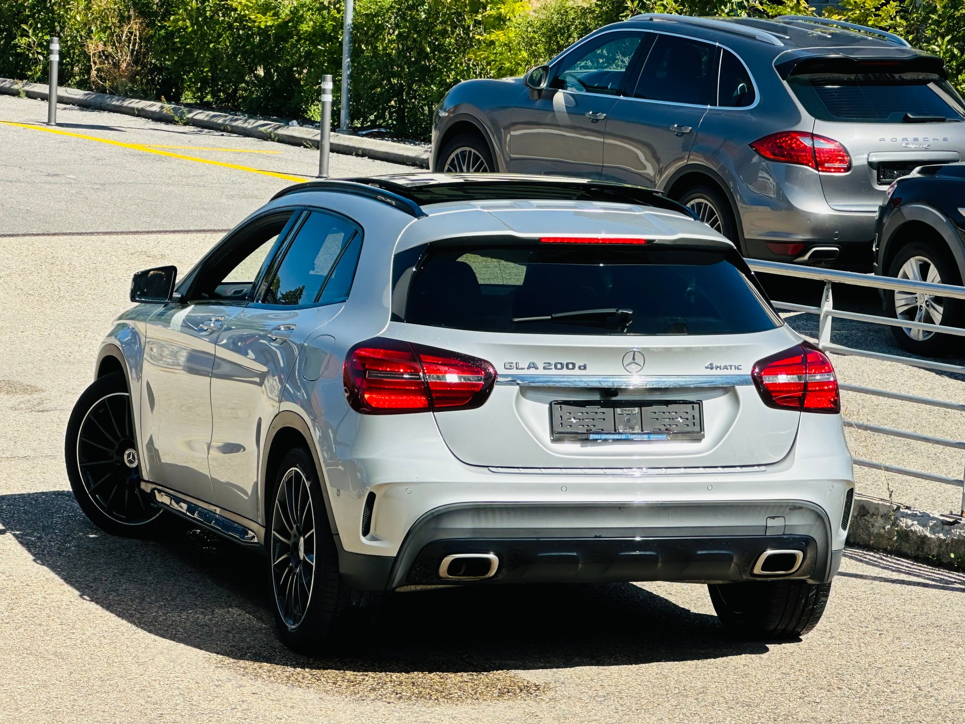 MERCEDES-BENZ GLA 200 CDI AMG Line 4Matic 7G-DCT-image-8