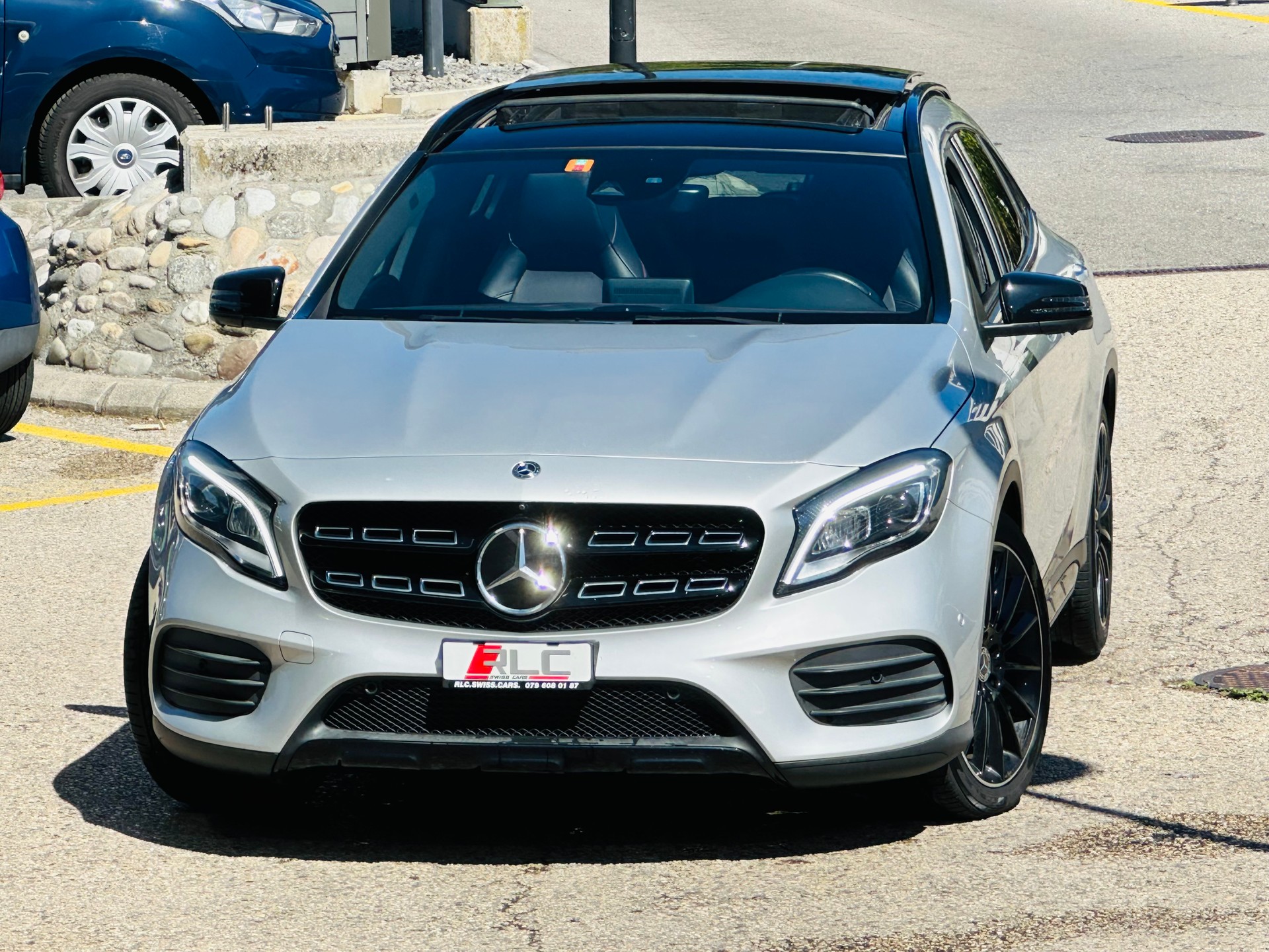 MERCEDES-BENZ GLA 200 CDI AMG Line 4Matic 7G-DCT-image-6