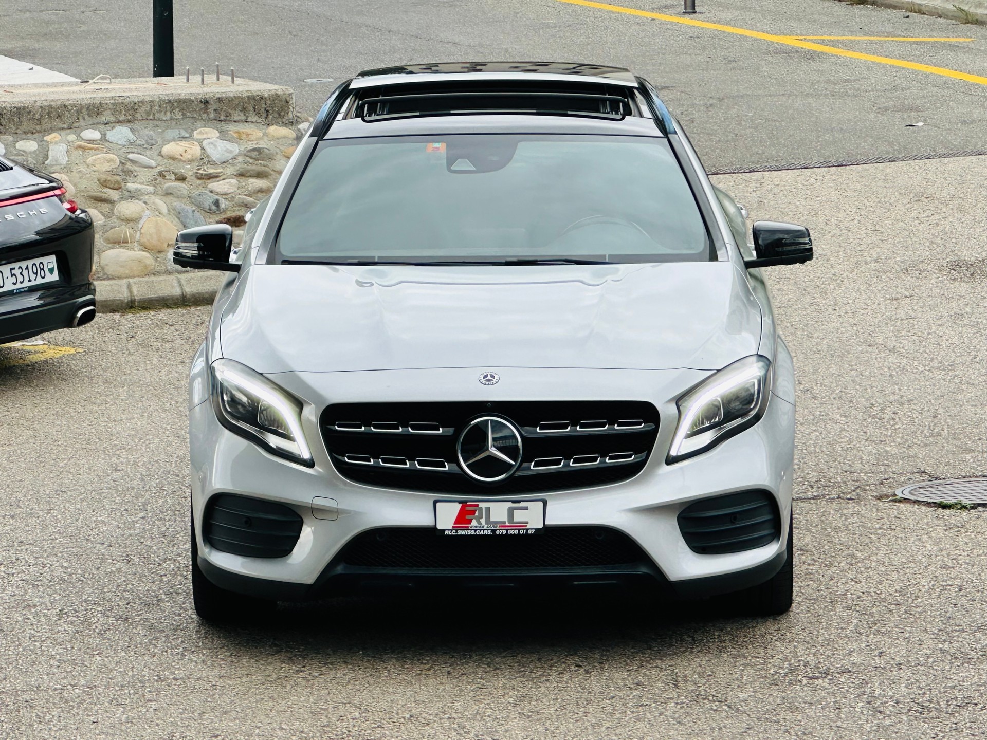 MERCEDES-BENZ GLA 200 CDI AMG Line 4Matic 7G-DCT-image-7