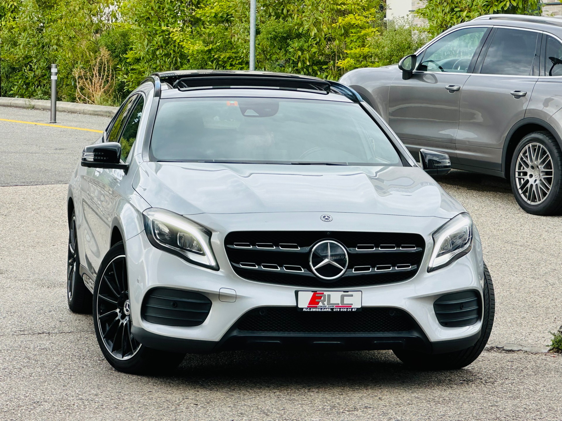 MERCEDES-BENZ GLA 200 CDI AMG Line 4Matic 7G-DCT-image-2