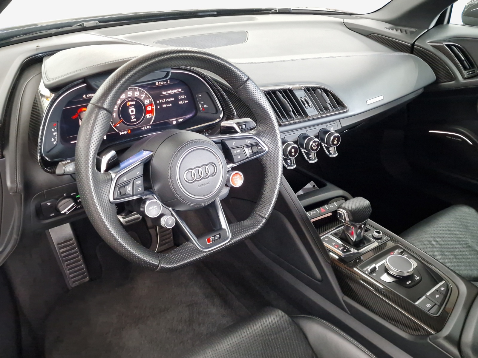 AUDI R8 Spyder performance S-Tronic-image-8