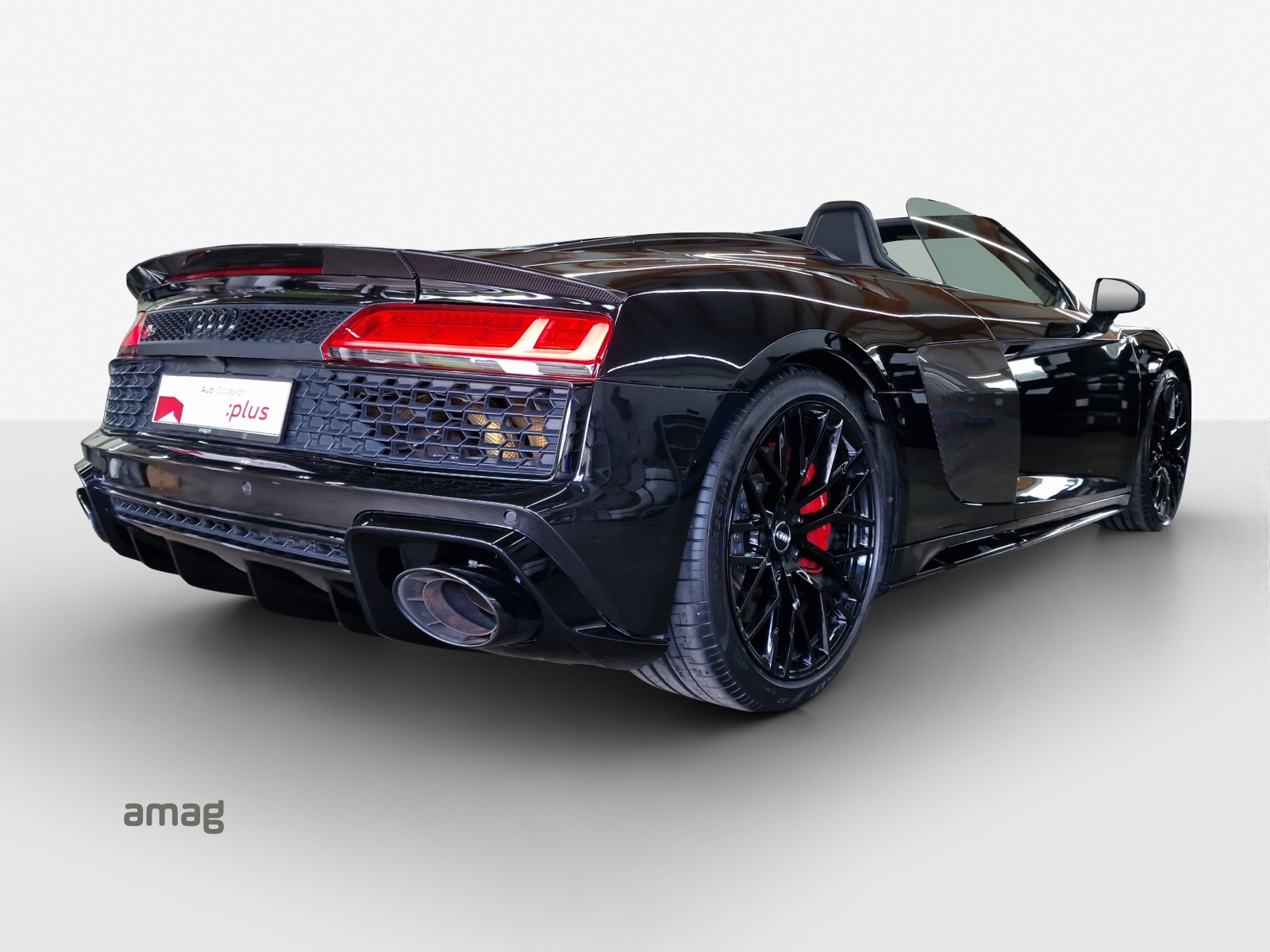 AUDI R8 Spyder performance S-Tronic-image-19