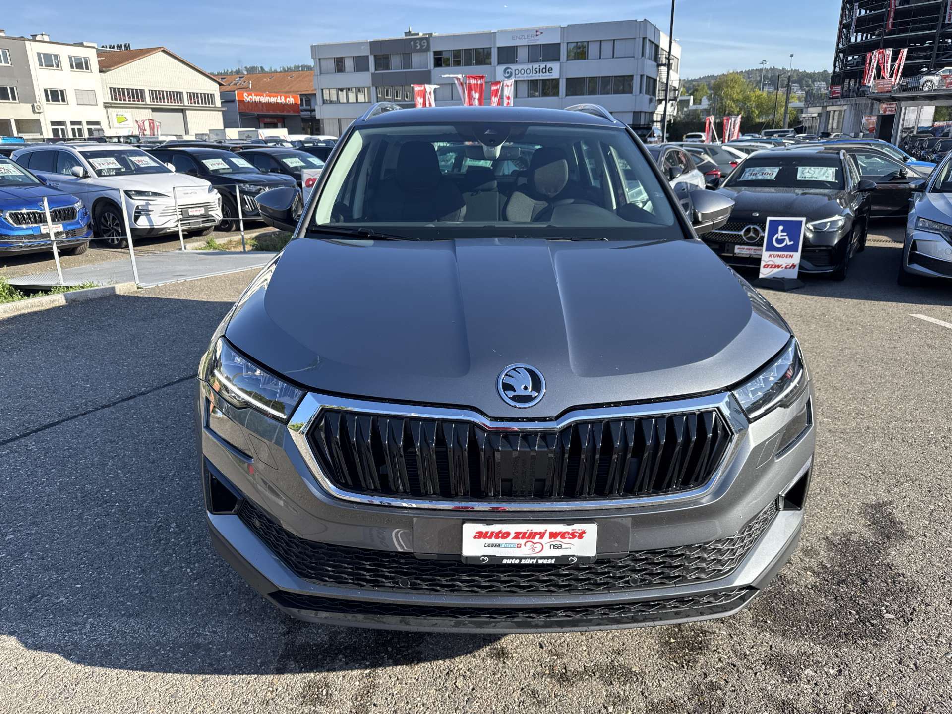 SKODA Karoq 1.5 TSi Selection DSG-Automat-image-13