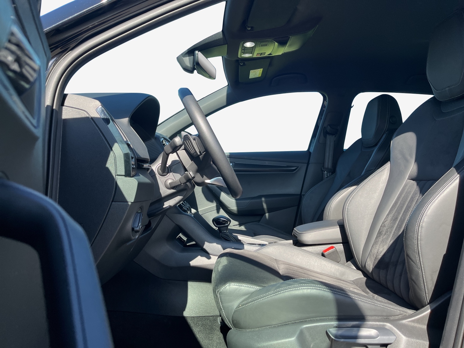 SKODA Karoq 2.0 TSI SportLine 4x4 DSG-image-7