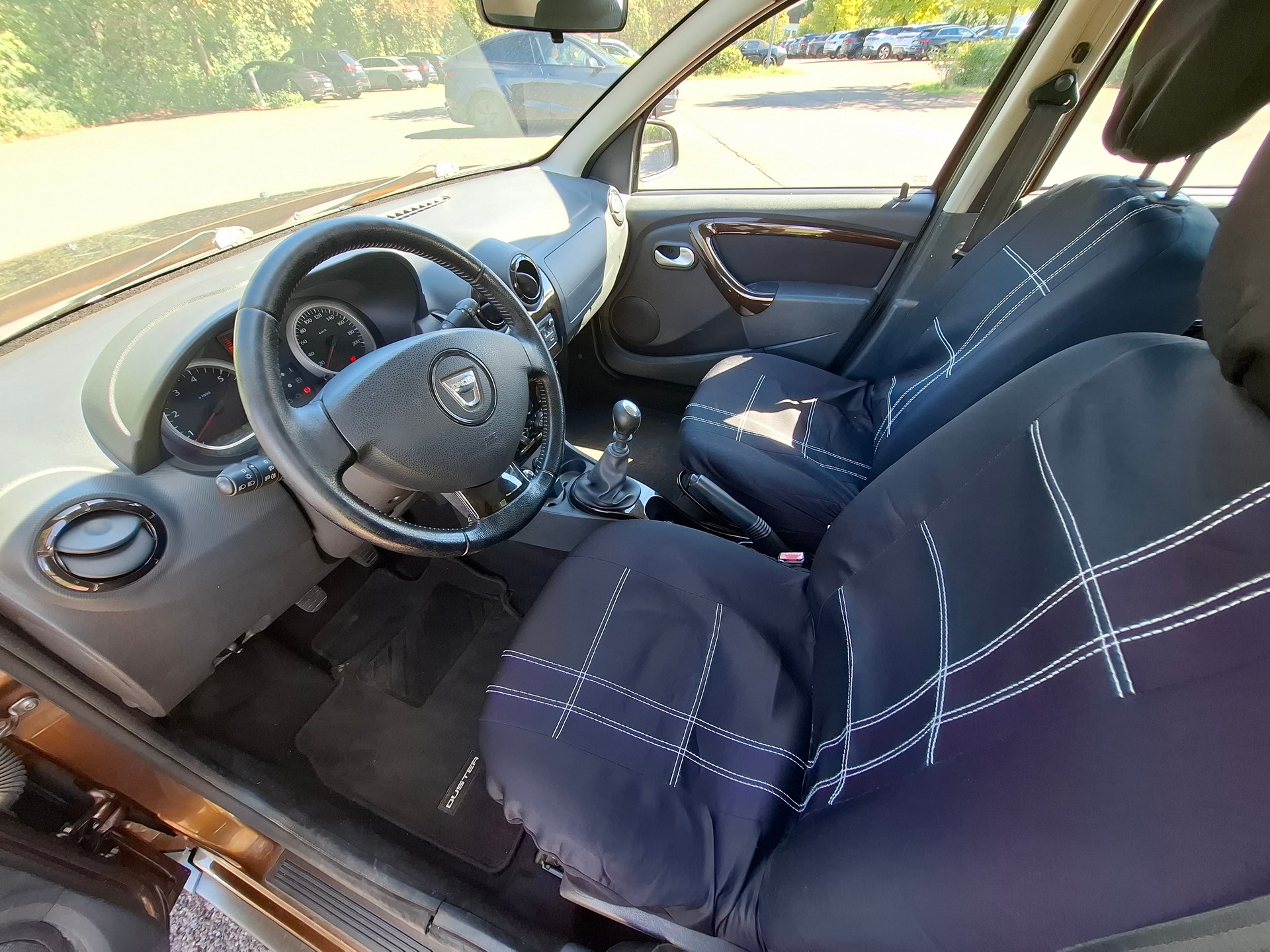 DACIA Duster 1.6 4x4-image-10