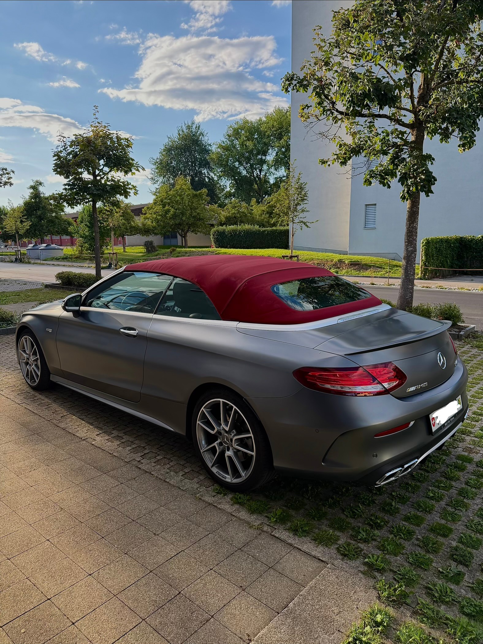 MERCEDES-BENZ C 43 AMG 4matic-image-4