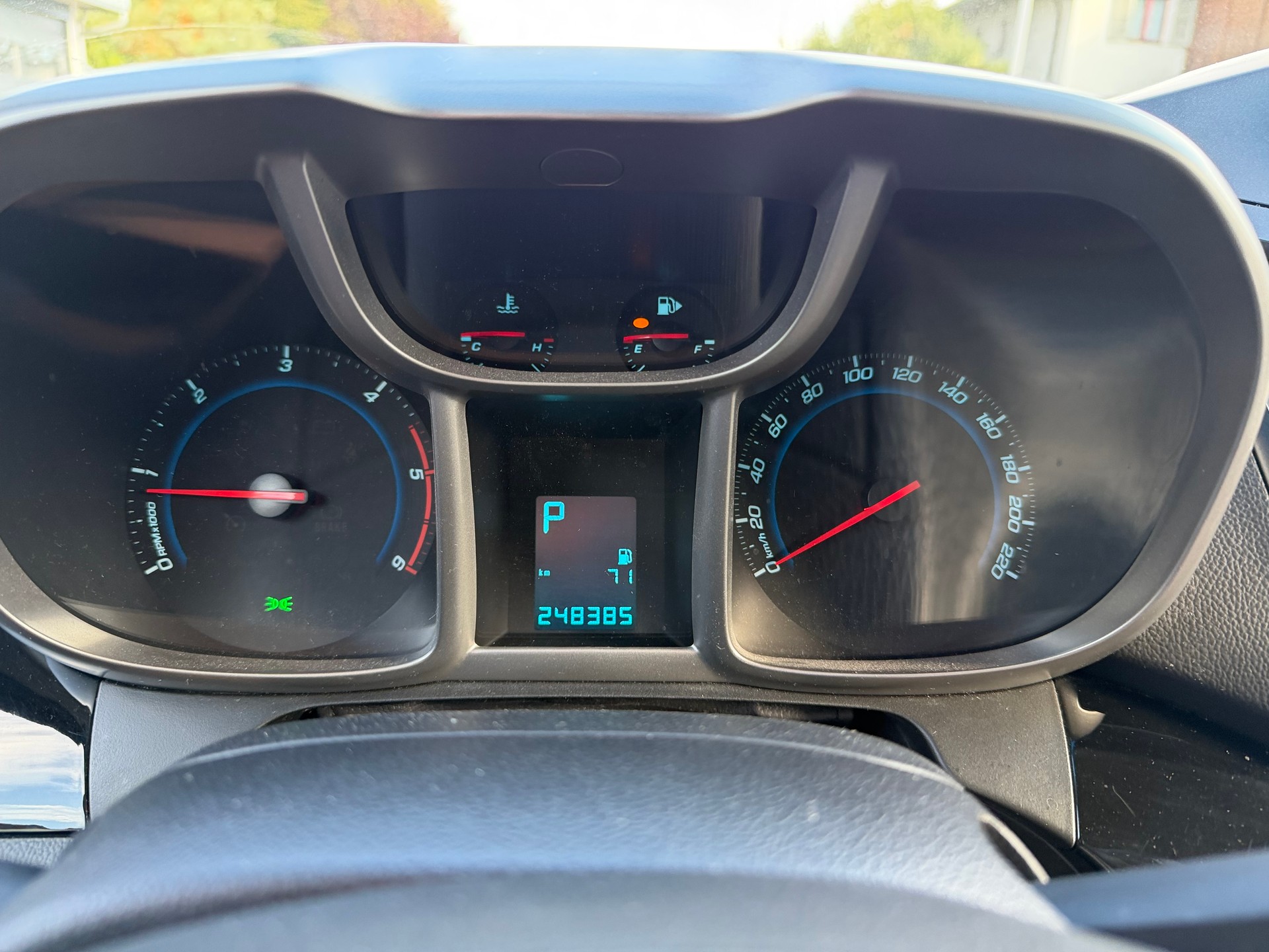 CHEVROLET Orlando 2.0 VCDi LT Automatic-image-9
