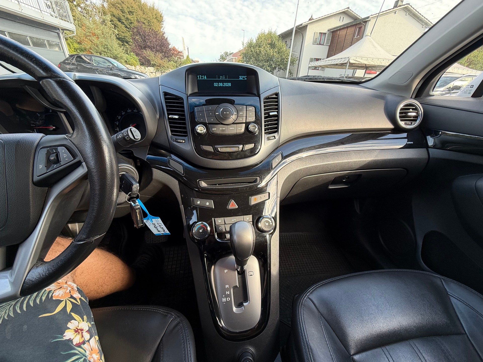 CHEVROLET Orlando 2.0 VCDi LT Automatic-image-8