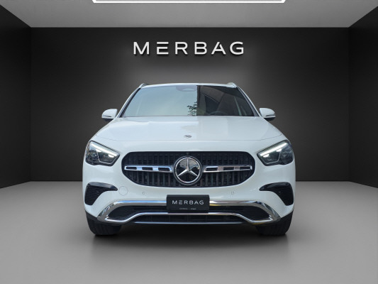 MERCEDES-BENZ GLA 250 4Matic Swiss Star-image-1