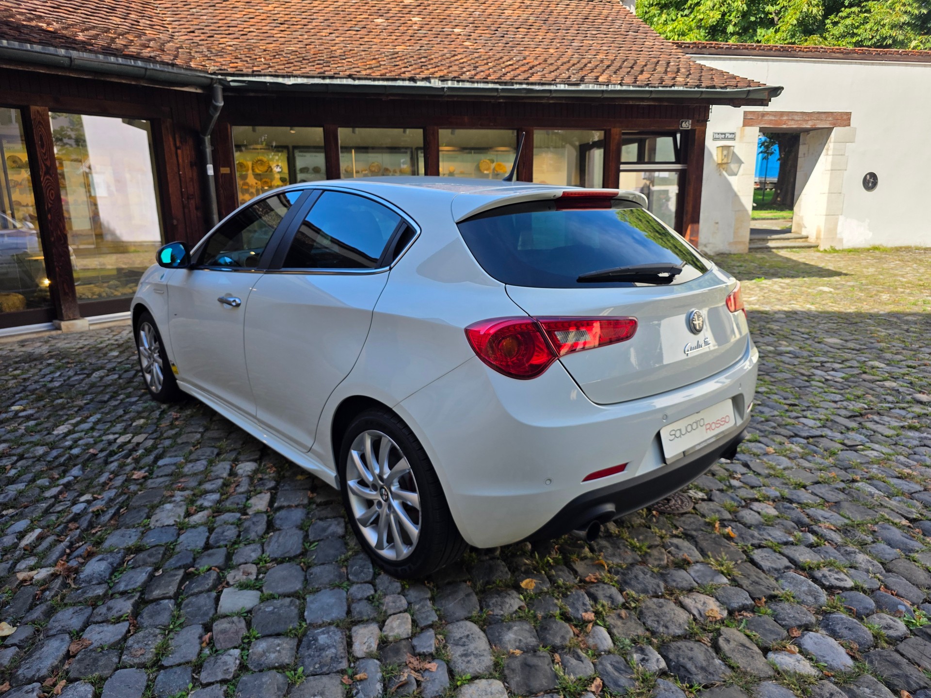 ALFA ROMEO Giulietta 1750 TBi Quadrifoglio Verde-image-5