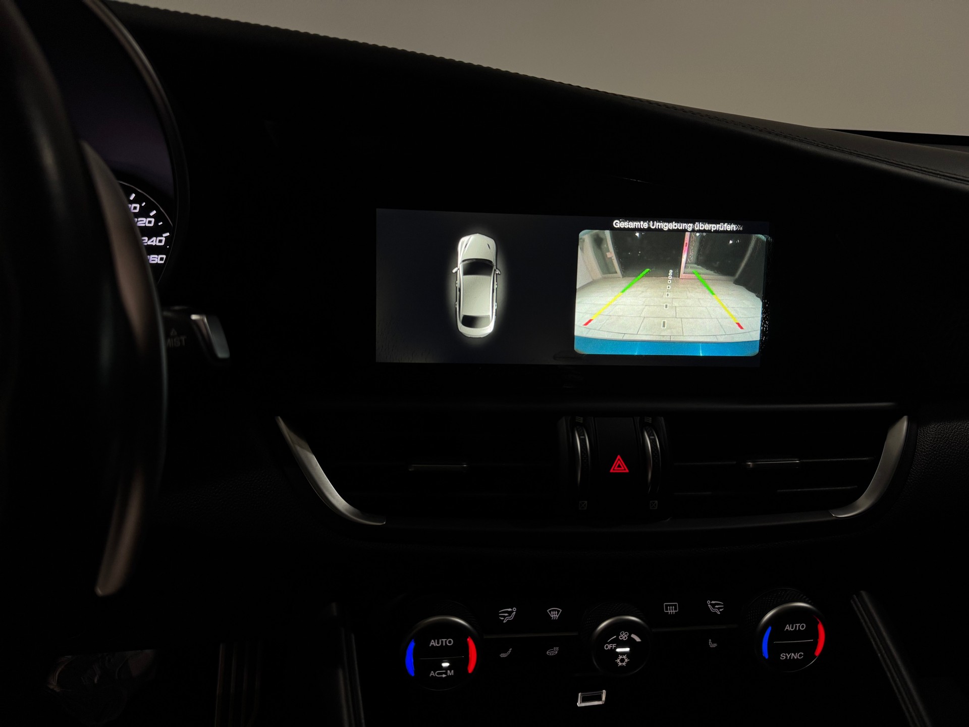 ALFA ROMEO Giulia 2.0 Veloce Q4 Automatic | CH |-image-23