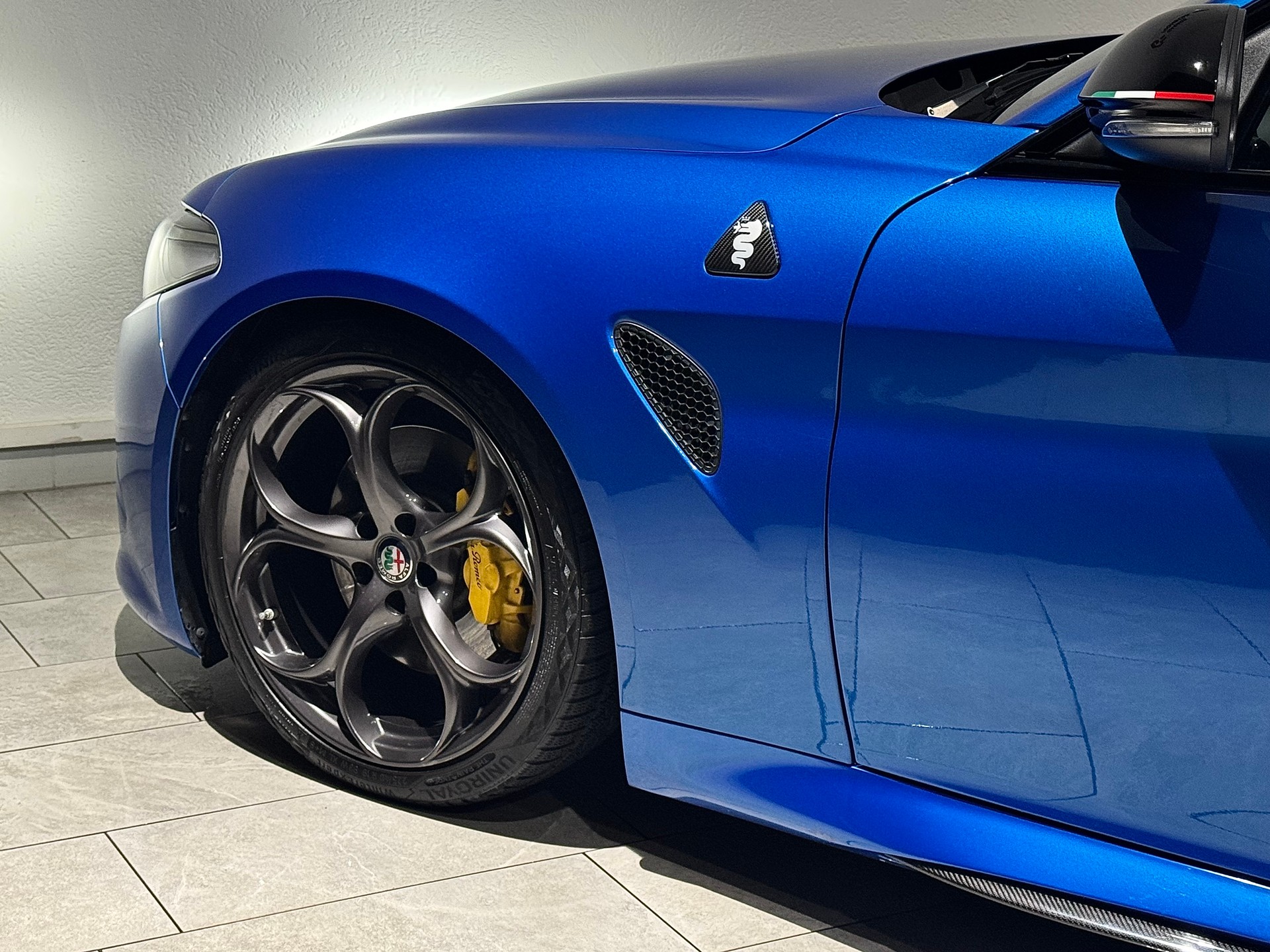 ALFA ROMEO Giulia 2.0 Veloce Q4 Automatic | CH |-image-9