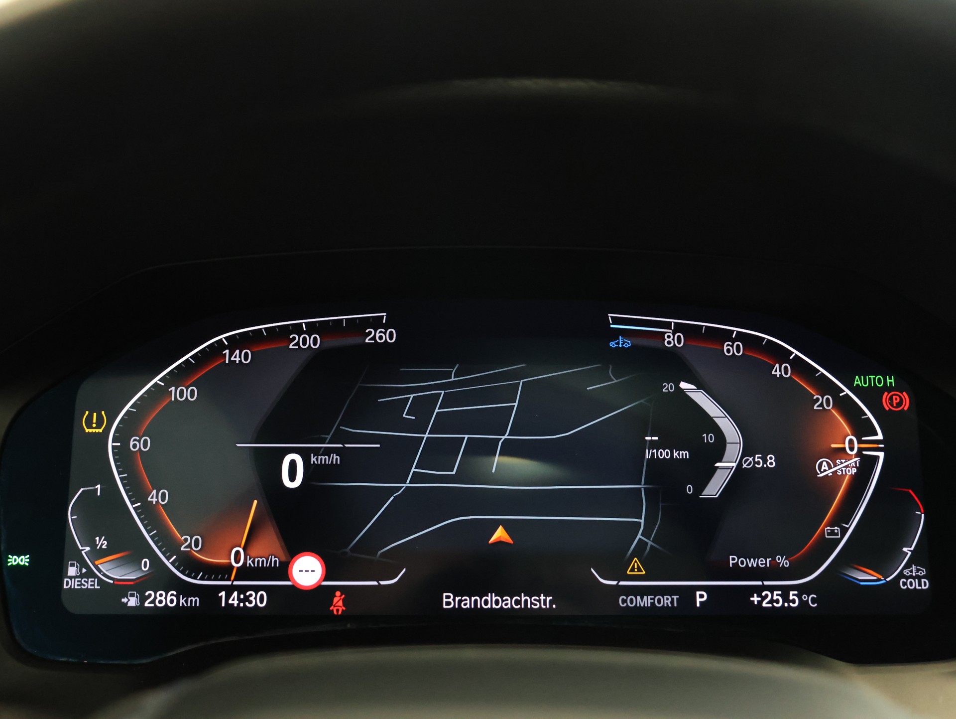 BMW 320d xDrive 48V Touring Luxury Line Steptronic * DRAVIT-GRAU LACKIERUNG*-image-18
