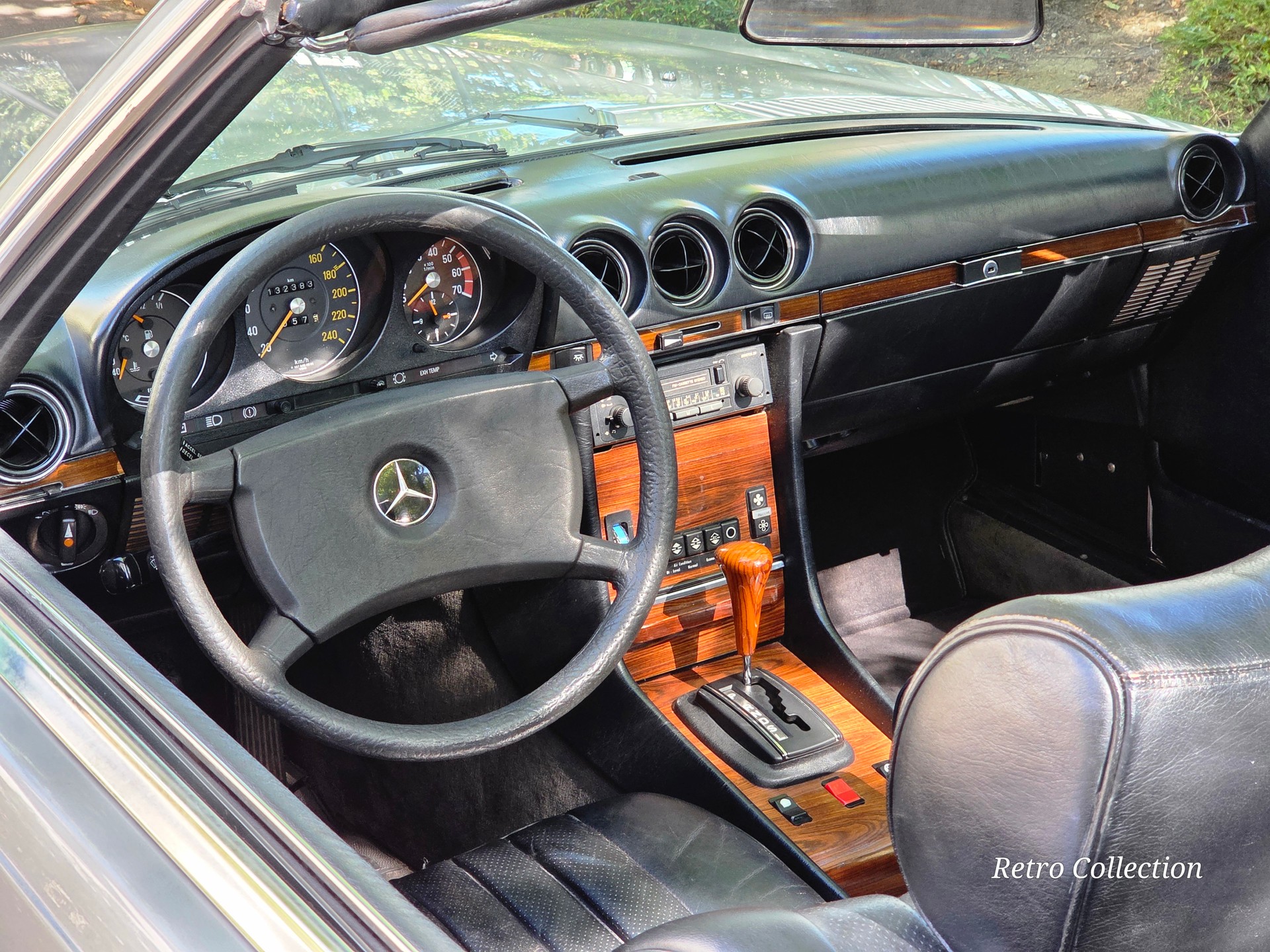 MERCEDES-BENZ 380 SL Automatic - excellent état- hard-top- intérieur cuir- spoiler AMG - expertisée vétéran 01.2024.-image-8