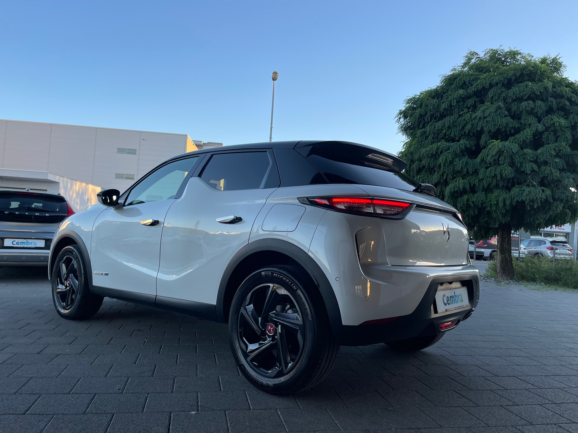DS AUTOMOBILES DS 3 Crossback 1.5 BlueHDi Performance Line EAT8-image-5