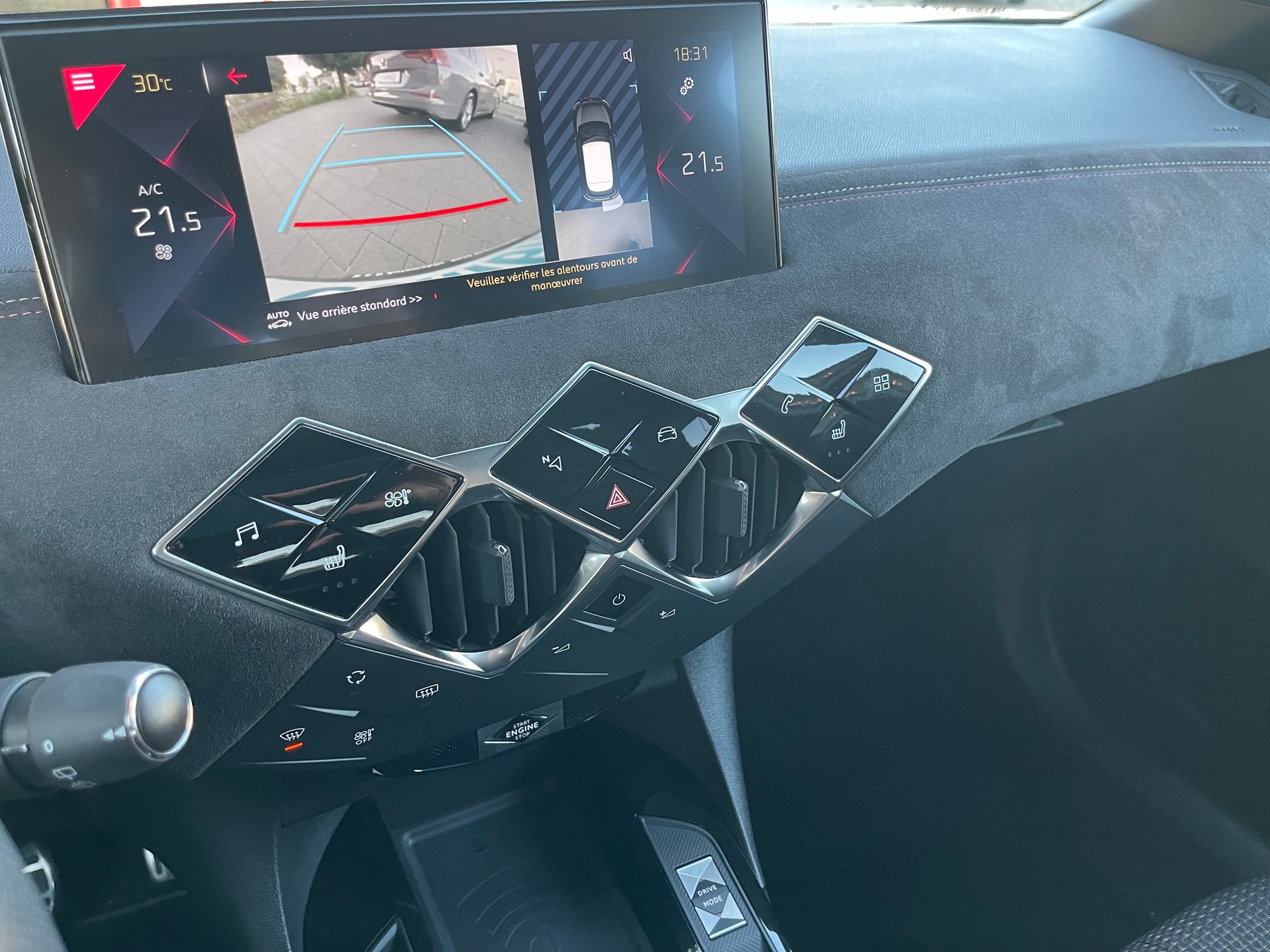 DS AUTOMOBILES DS 3 Crossback 1.5 BlueHDi Performance Line EAT8-image-11