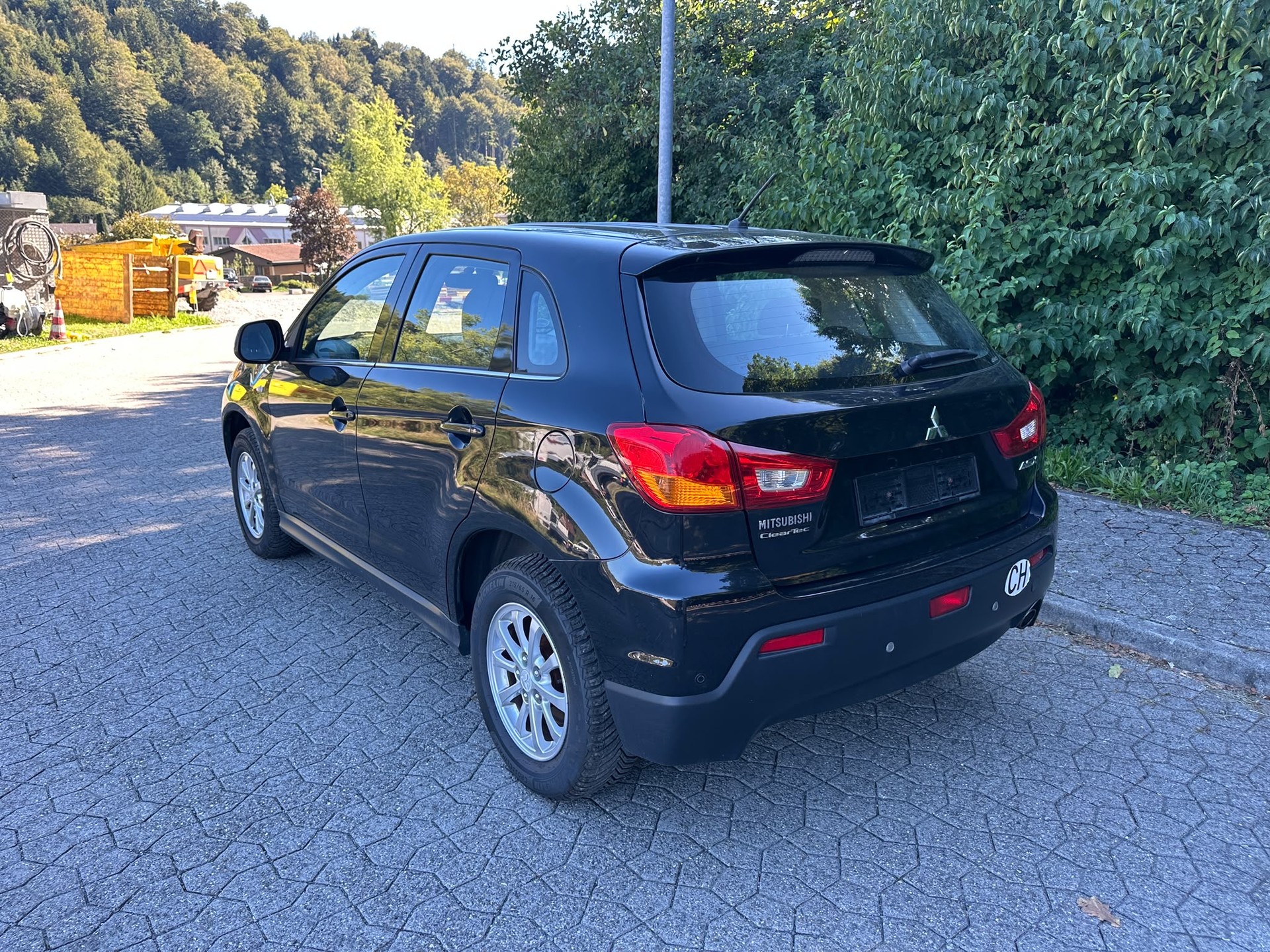 MITSUBISHI ASX 1.8 DID Invite 4WD-image-4