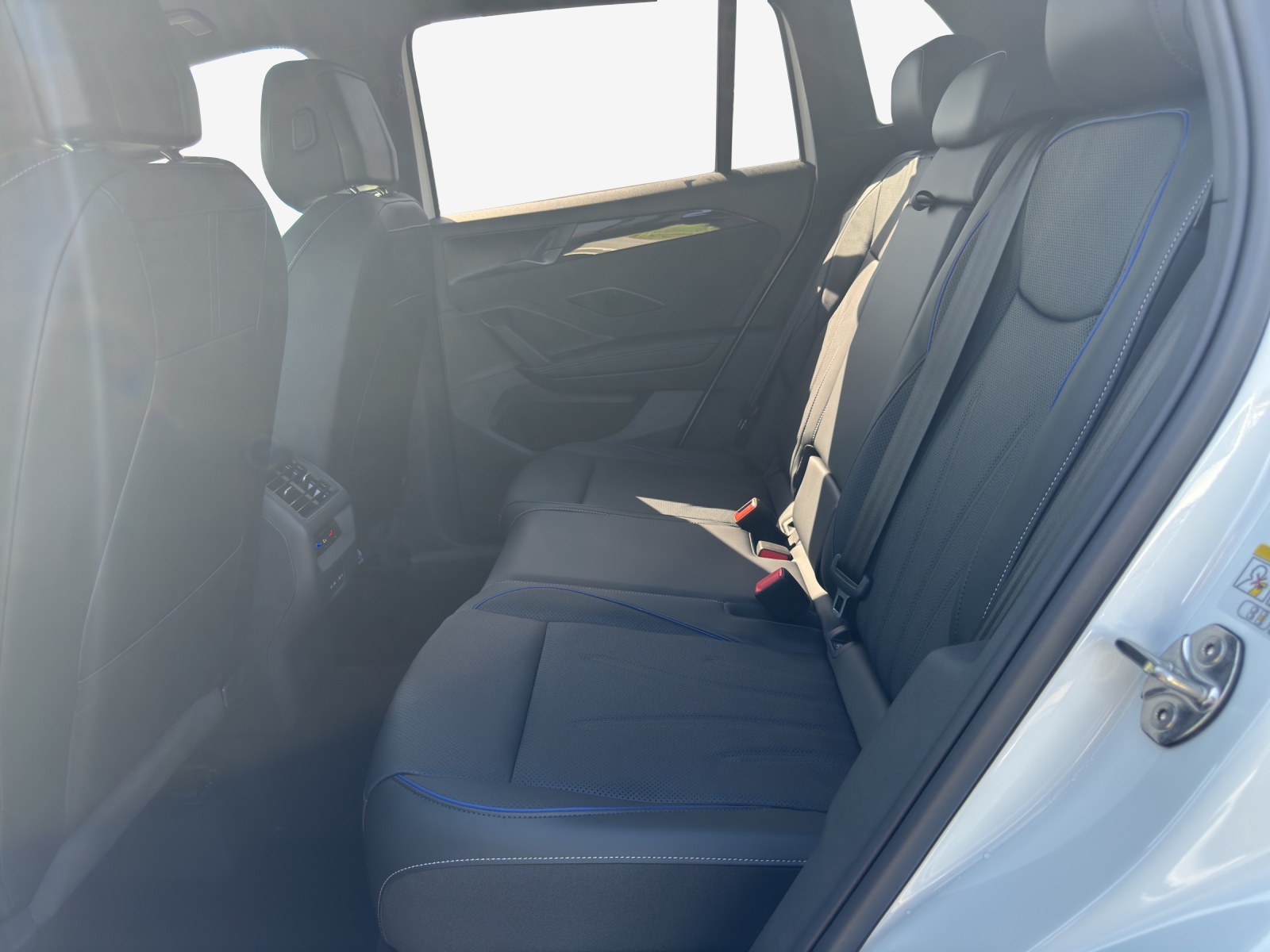 VW Tiguan 1.5 TSI evo2 eHybrid R-Line DSG-image-11