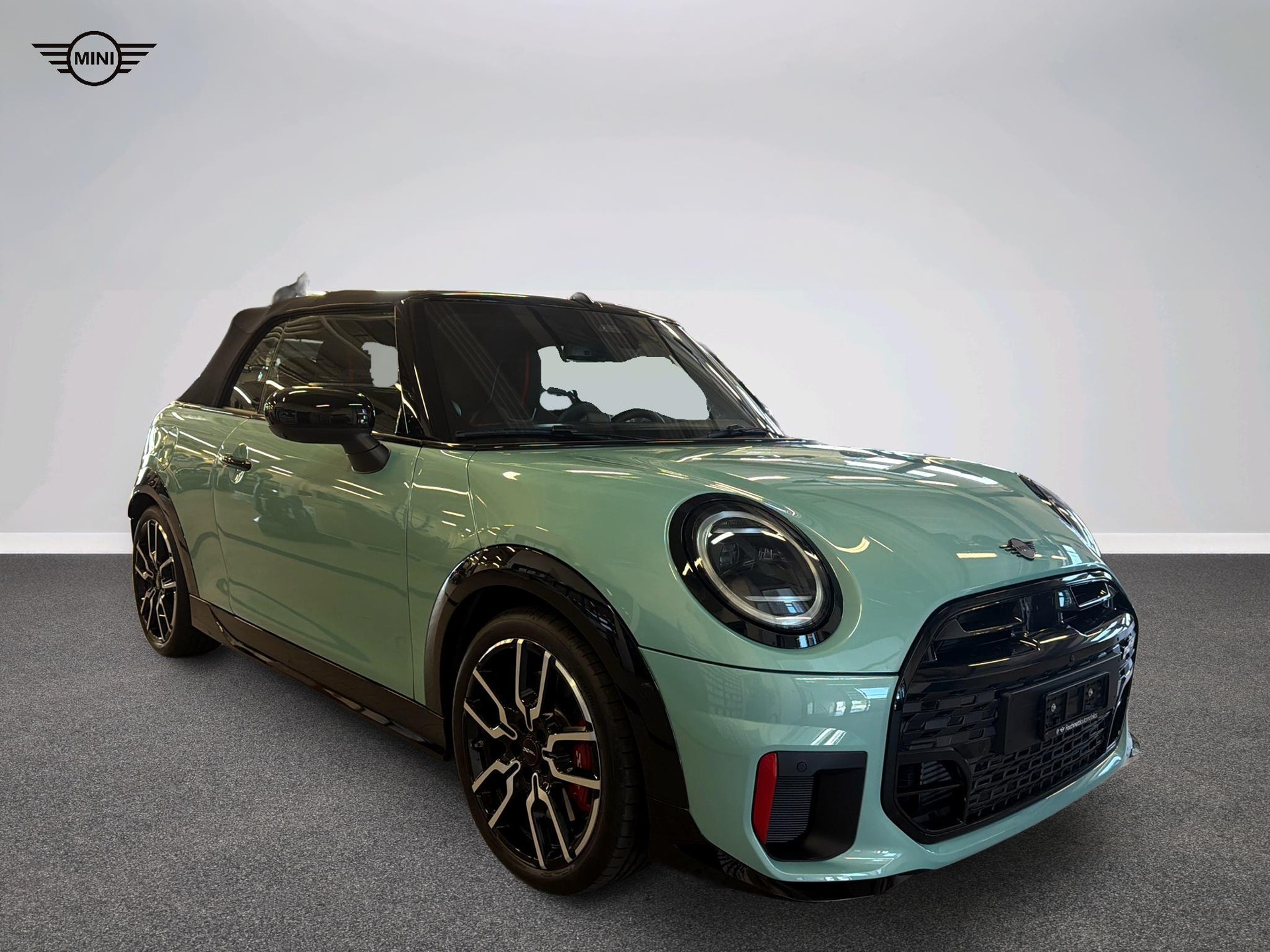 MINI John Cooper Works Cabrio-image-11