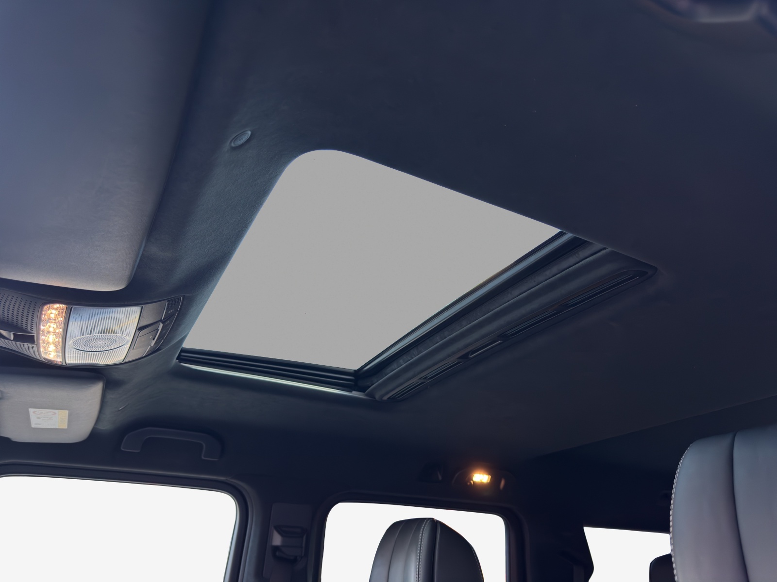 MERCEDES-BENZ G 63 AMG Speedshift Plus G-Tronic-image-13