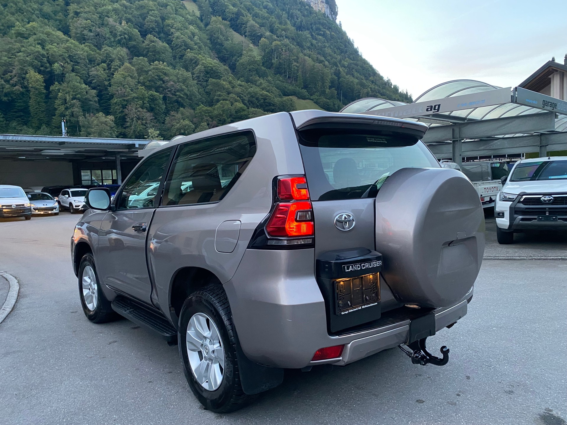 TOYOTA Land Cruiser 2.8TD Active-image-10