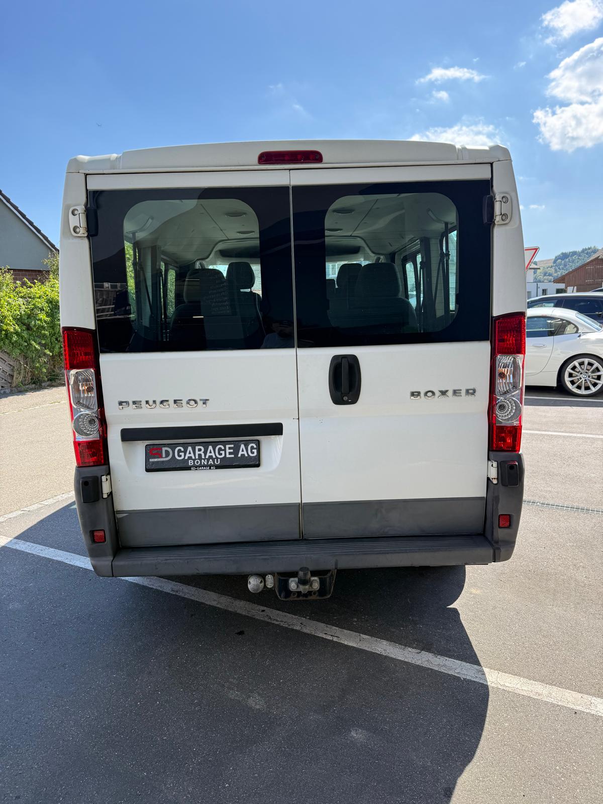 PEUGEOT Boxer 2.2 HDI 333 L2H2 9-Plätz-image-0