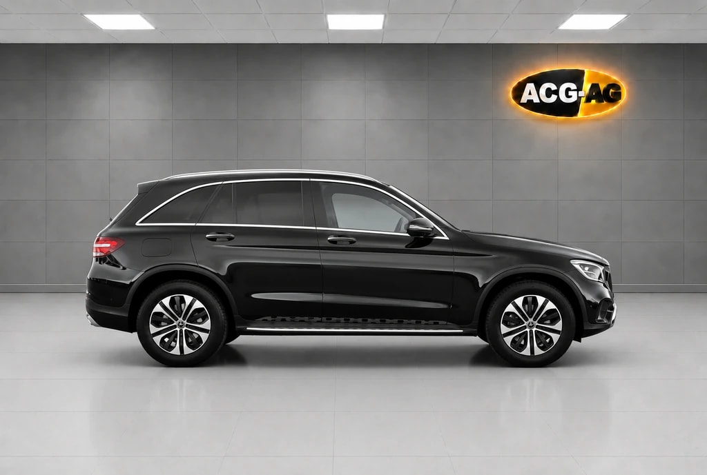 MERCEDES-BENZ GLC 300 e 4Matic 9G-Tronic ** NP 74'900.– ** Voll-Leder ** Panorama ** 360° ** Memory ** Navi **-image-7