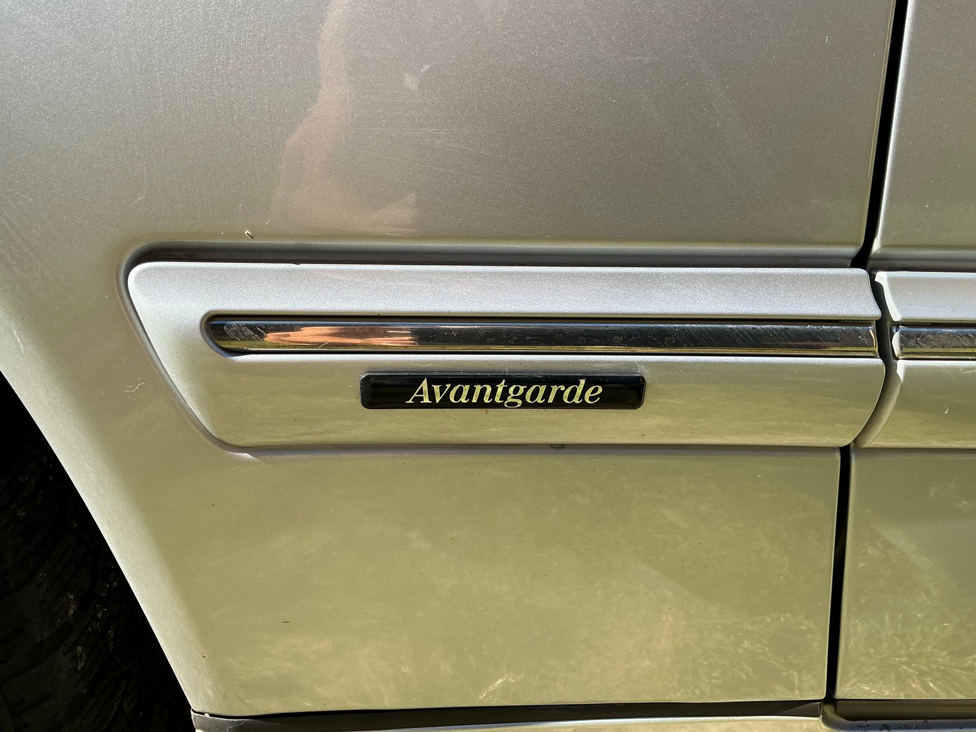 MERCEDES-BENZ E 320 V6 4Matic-image-17