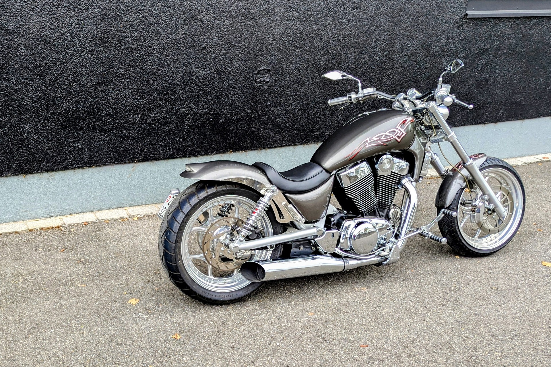 SUZUKI VS 1400-showroom-element-2