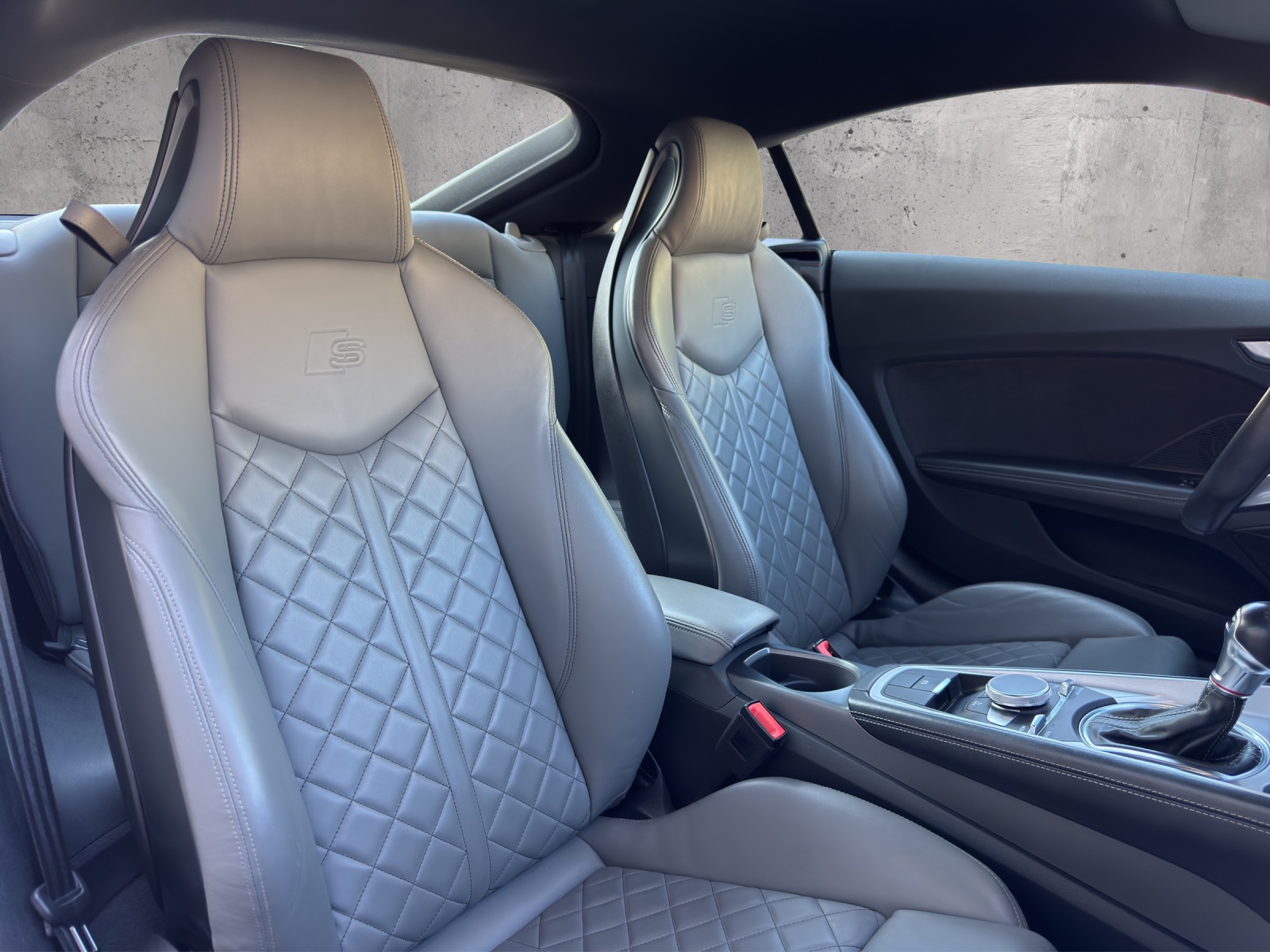 AUDI TTS-image-13