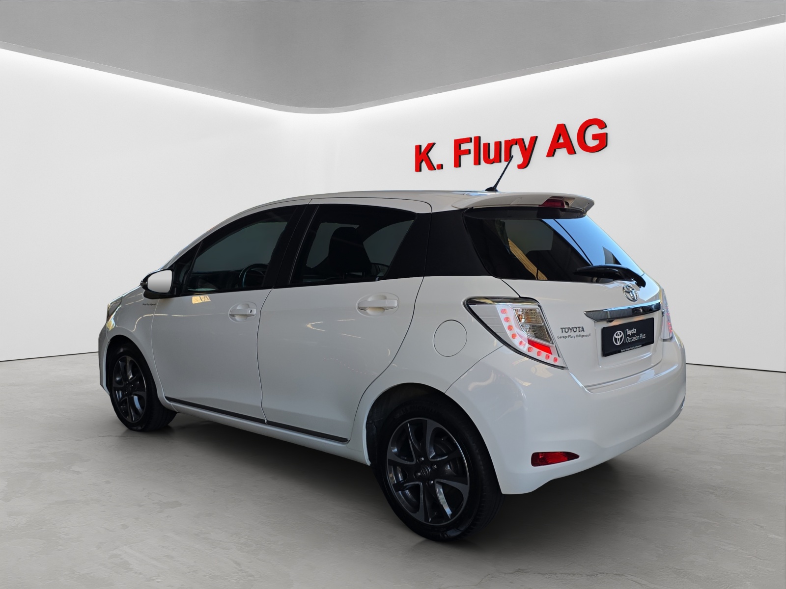 TOYOTA Yaris 1.33 VVT-i Trend-image-2