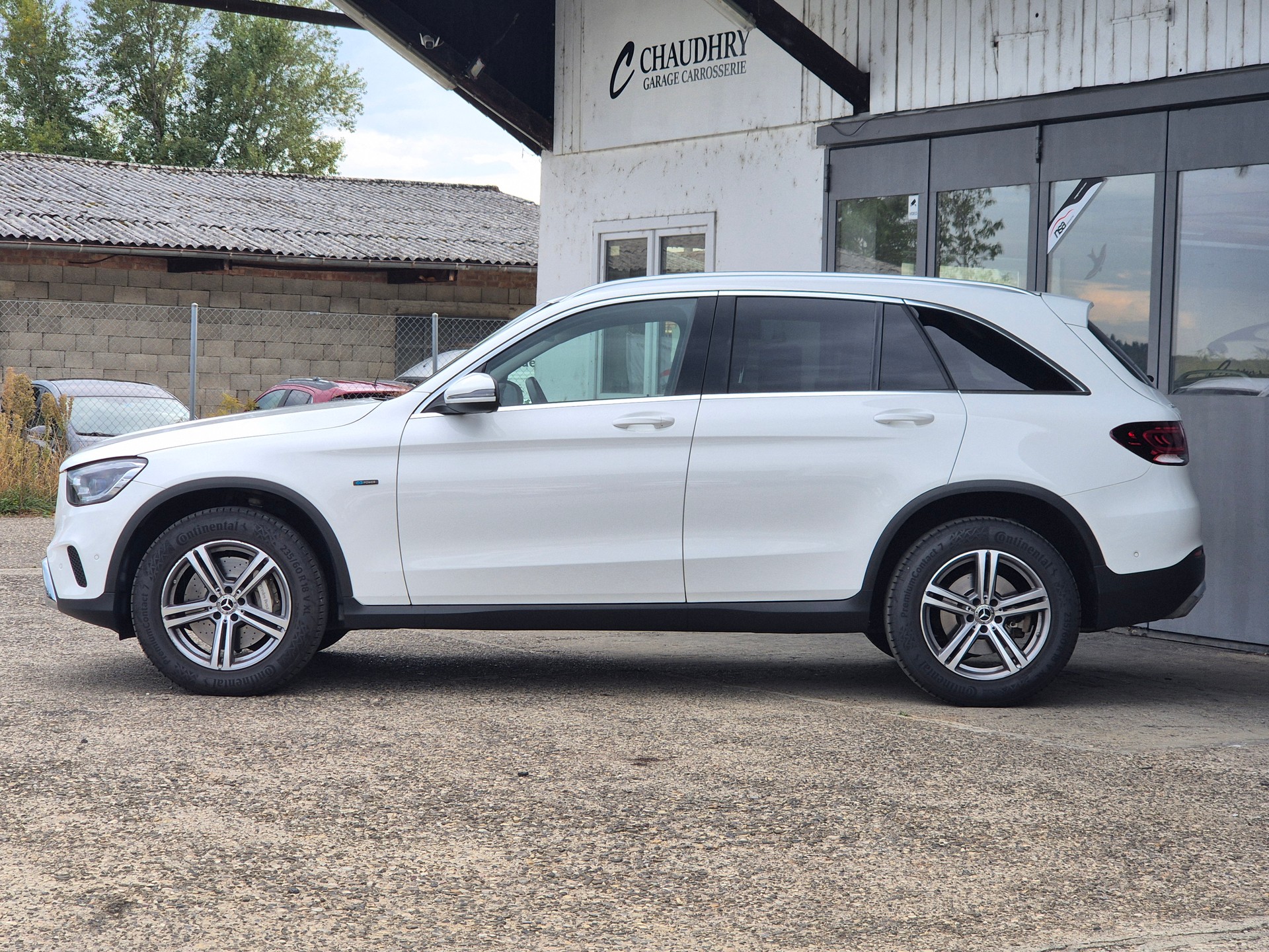MERCEDES-BENZ GLC 300 e 4Matic 9G-Tronic-image-8